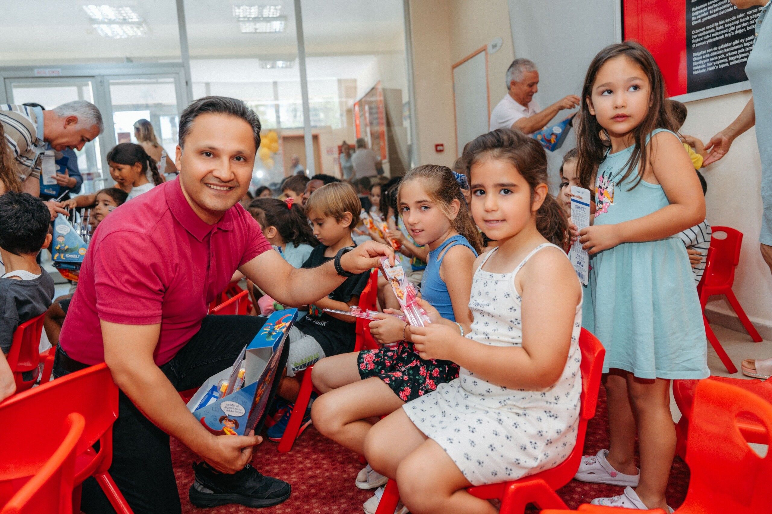 Alanya Belediyesi 88 Okulda Için Düğmeye Bastı (3)