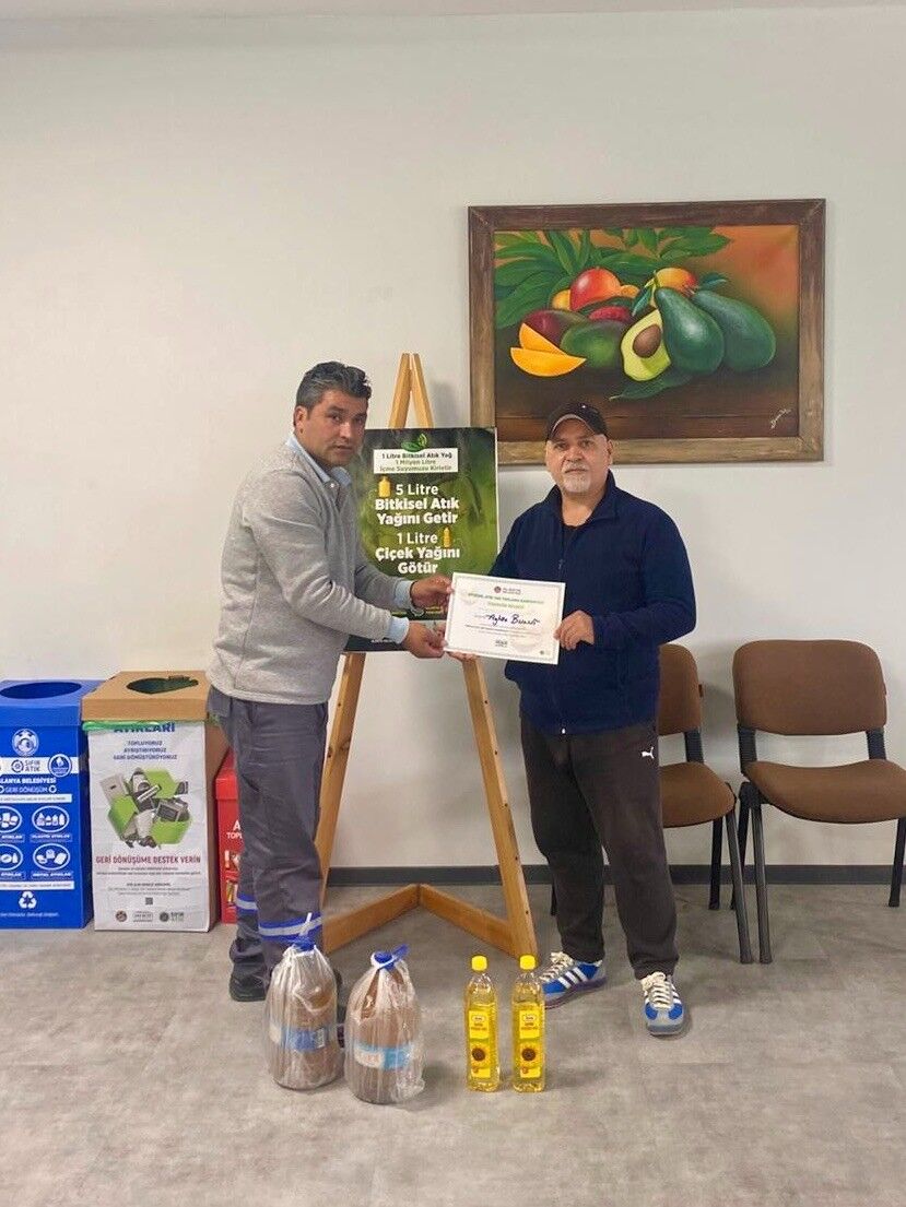 Alanya'da 3 Ayda 572 Litre Atık Yağ Geri Dönüşüme Kazandırıldı (3)