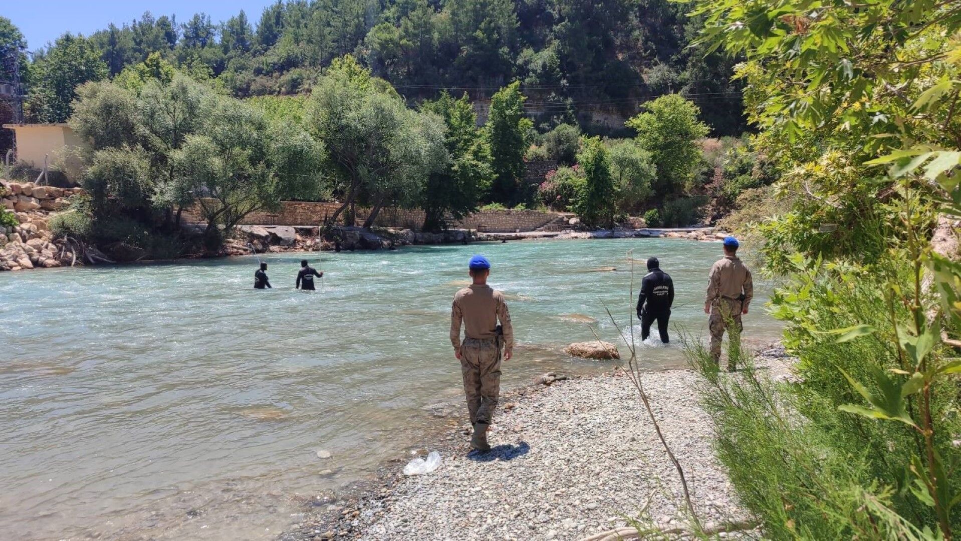 Alara Çayı'nda Kaybolan Genci Arama Çalışmaları 17'Nci Gününde Sürüyor (2)