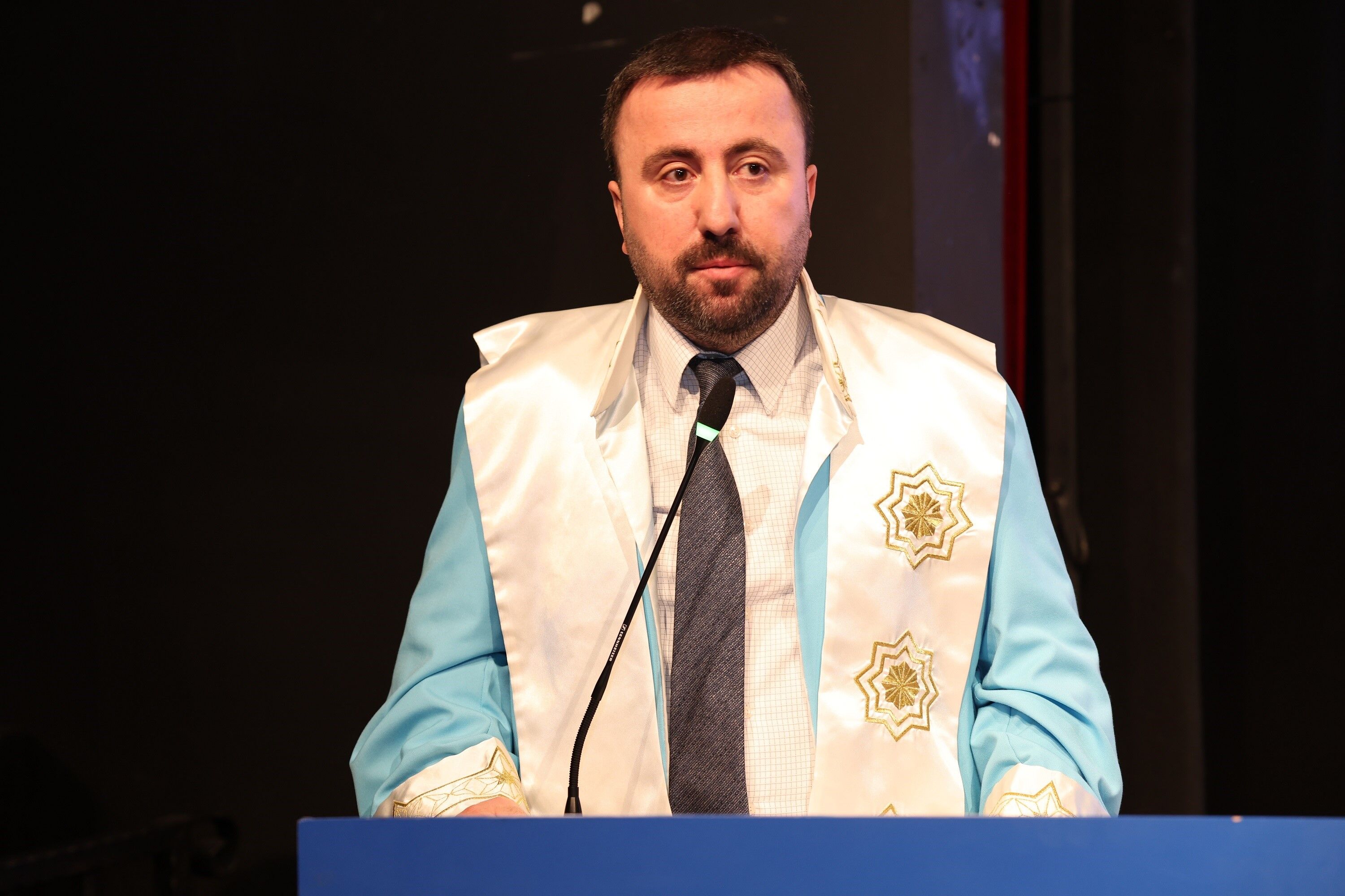 Alkü'de Diş Hekimliği Fakültesinde Mezuniyet Heyecanı (6)