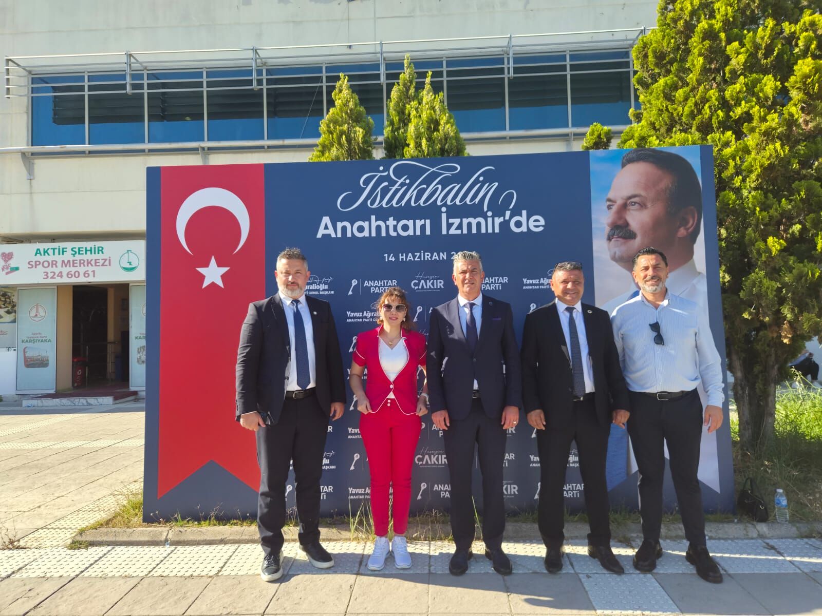 Anahtar Parti Muratpaşa Teşkilatı İzmir’e Çıkarma Yaptı (3)