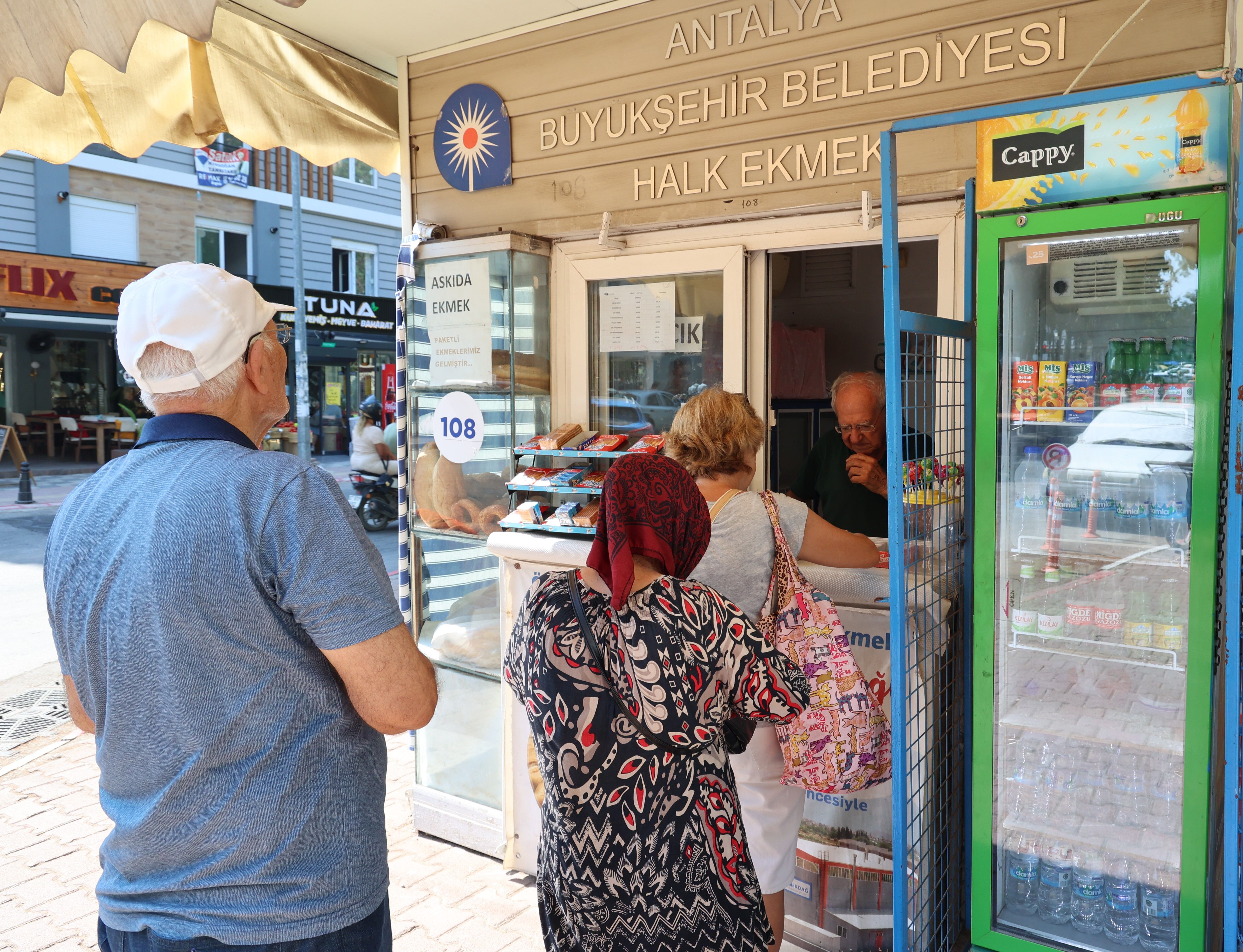 Antalya Halk Ekmek’te 4 Yılda 30 Milyon Ekmek Üretti (8)