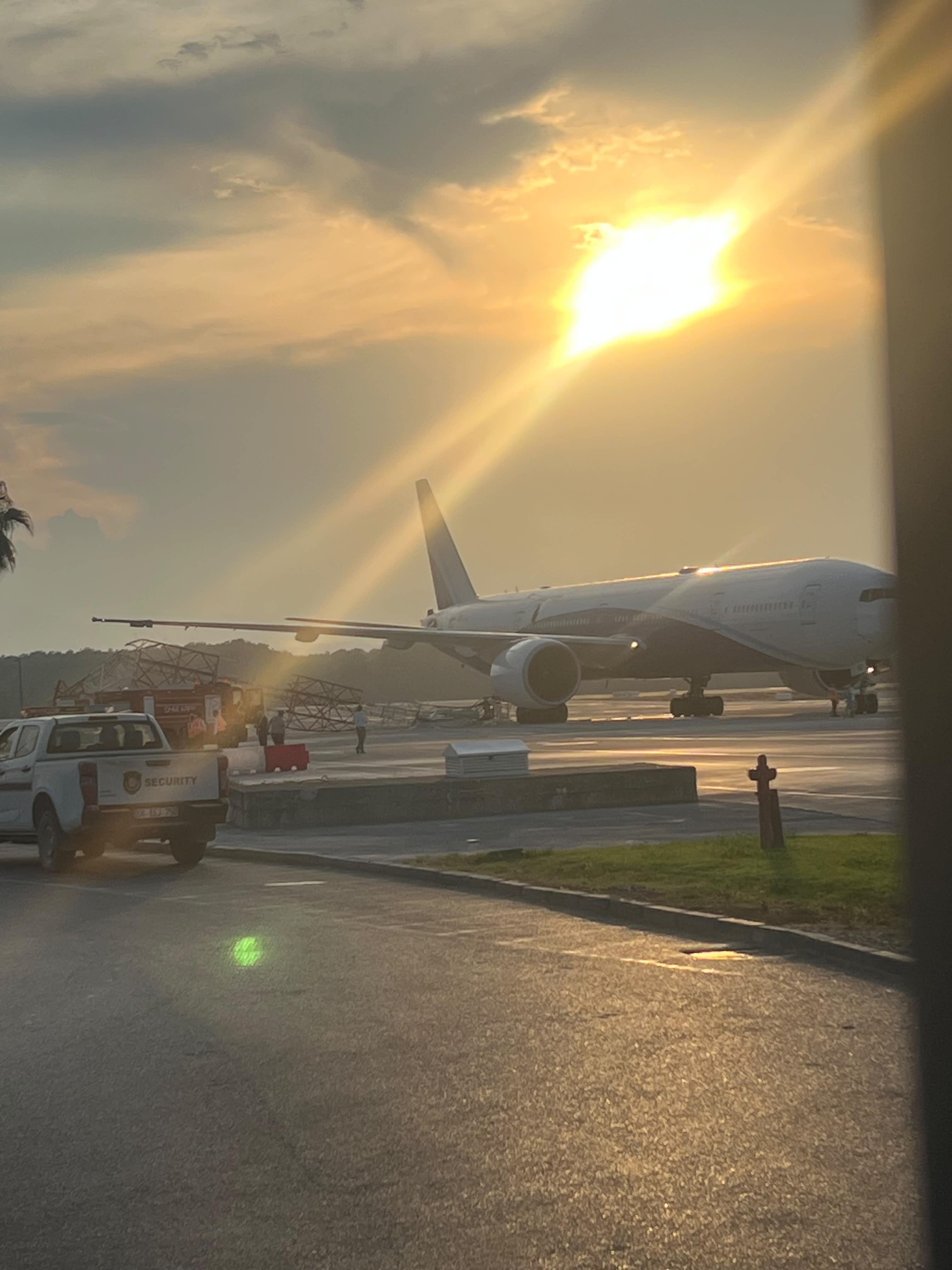 Antalya Havalimaninda Thy Ucagi Kaza Yapti (2)