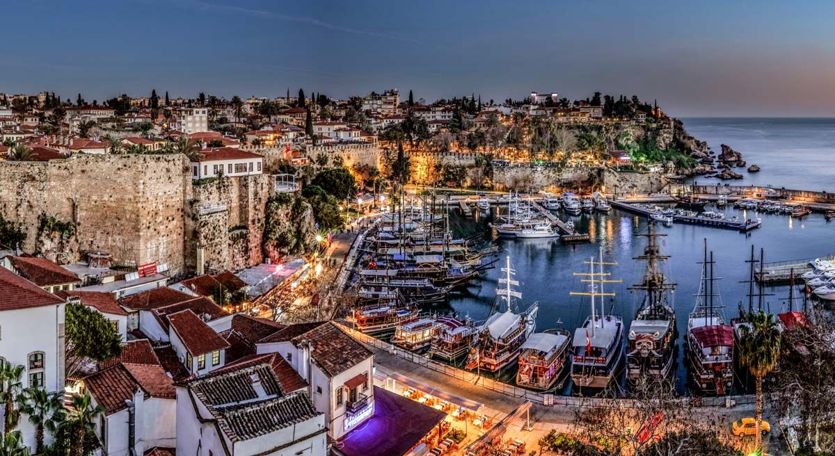 Antalya Turizmi 111 Milyon Gecelemeye Ulasti (3)