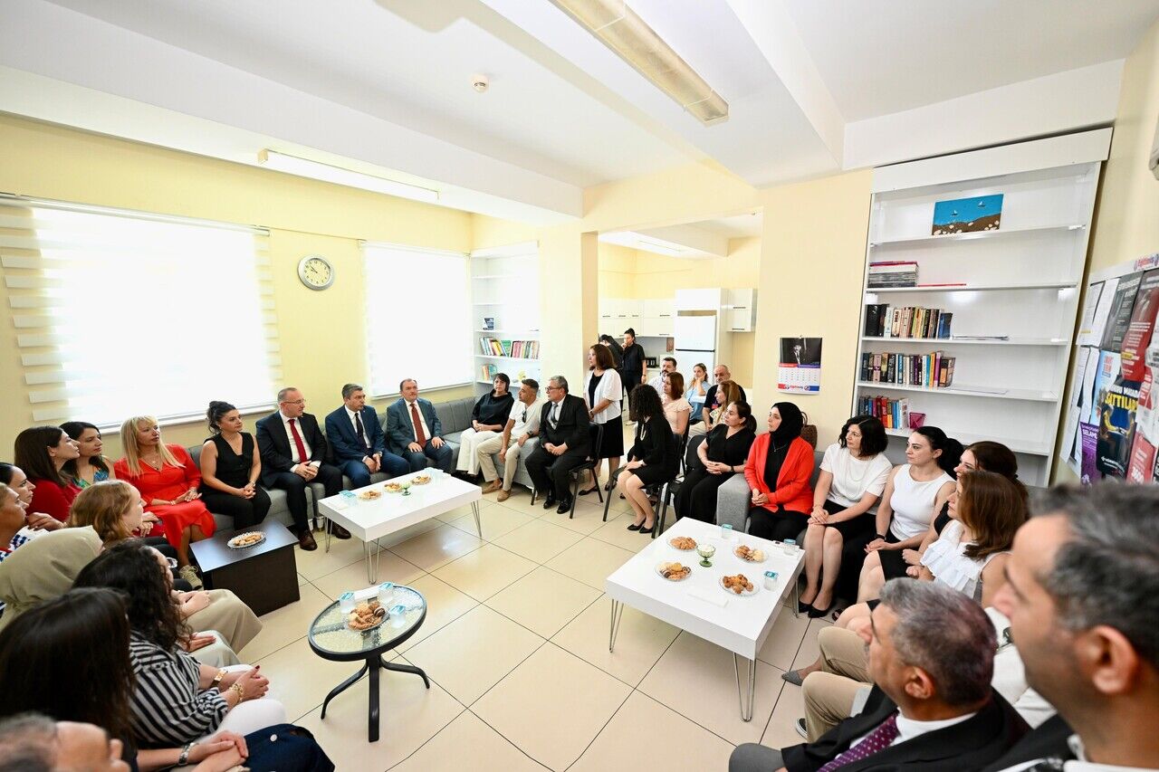 Antalya'da 484 Bin 576 Öğrenci Karne Heyecanı Yaşadı (4)