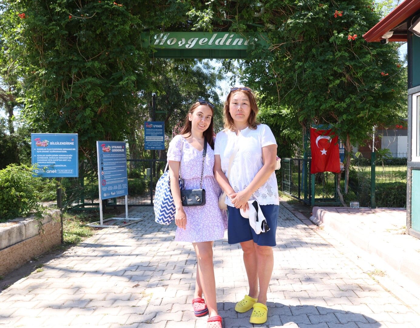 Antalya’da Kadınlar Sahile Kolay Ve Ücretsiz Ulaşabilecek (3)