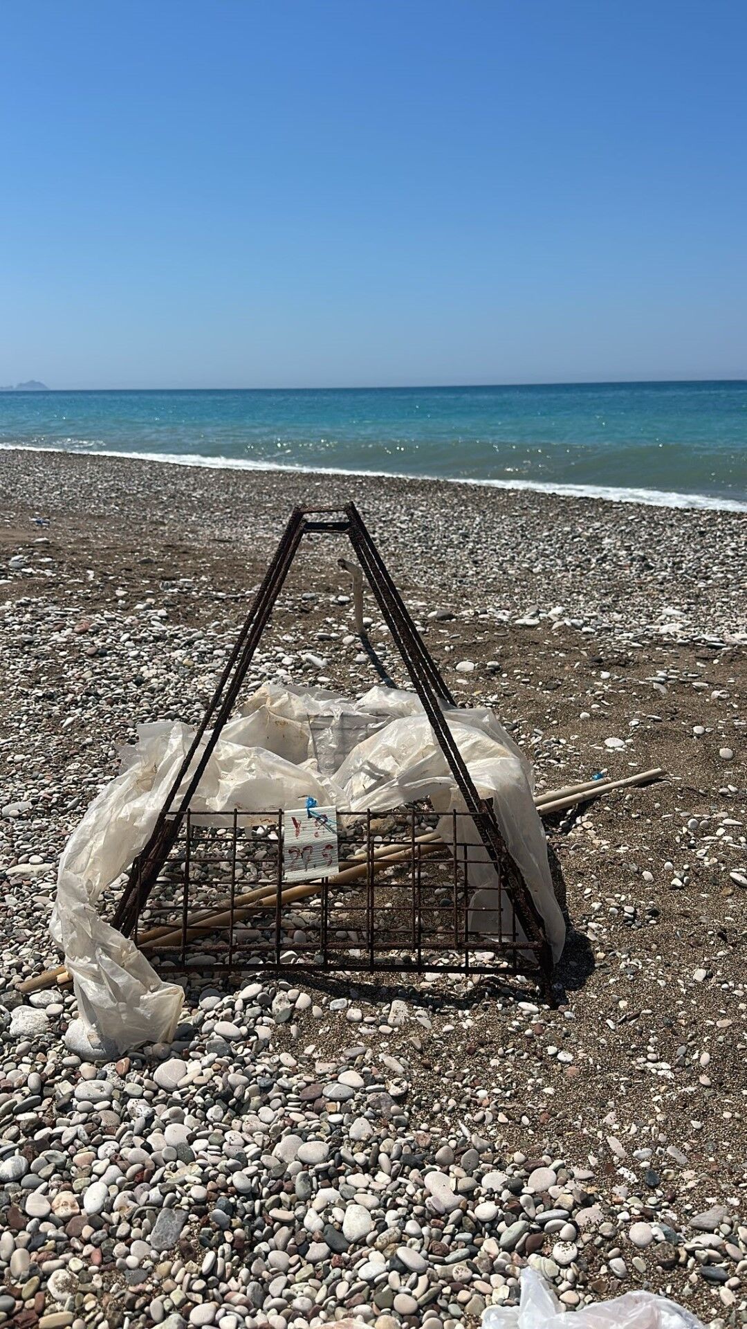Antalya’da Rezalet! Yuvaları Ateşe Verdiler (3)