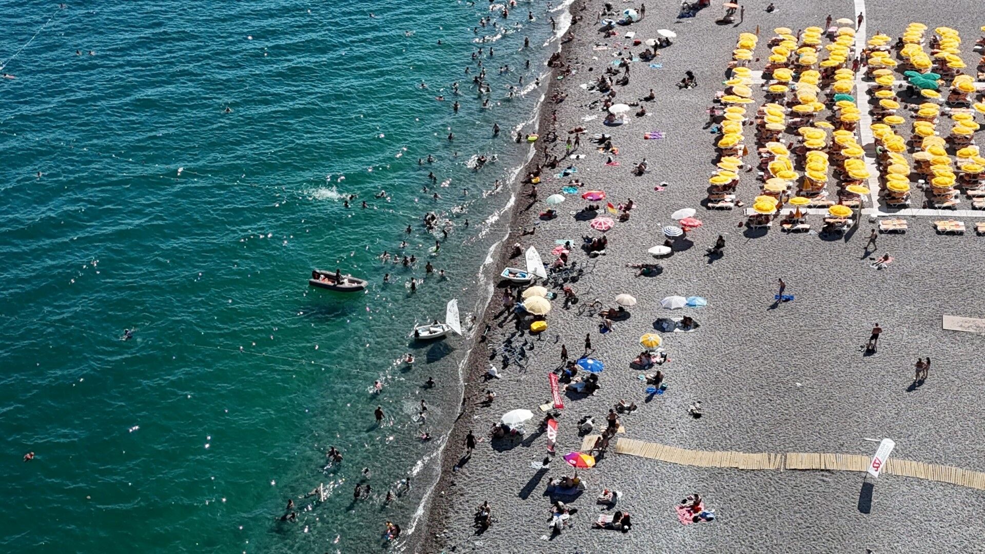 Antalya'da Termometreler 41 Dereceyi Gösterdi (3)