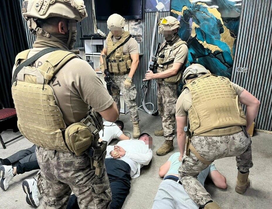 Antalya'daki Operasyonunda 33 Tutuklama (6)