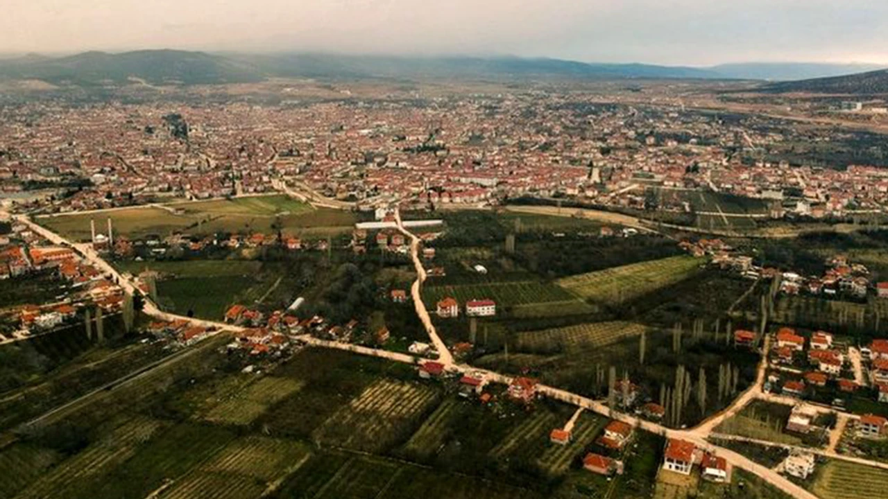Antalya’dan Garip Uyarı; “Hayvan Sesinden Rahatsız Olan Gelmesin” (1)-1