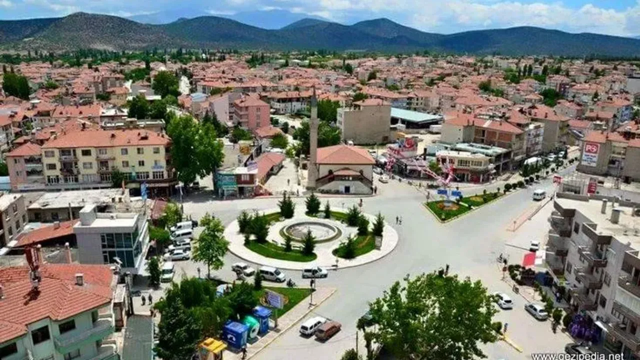 Antalya’dan Garip Uyarı; “Hayvan Sesinden Rahatsız Olan Gelmesin” (3)