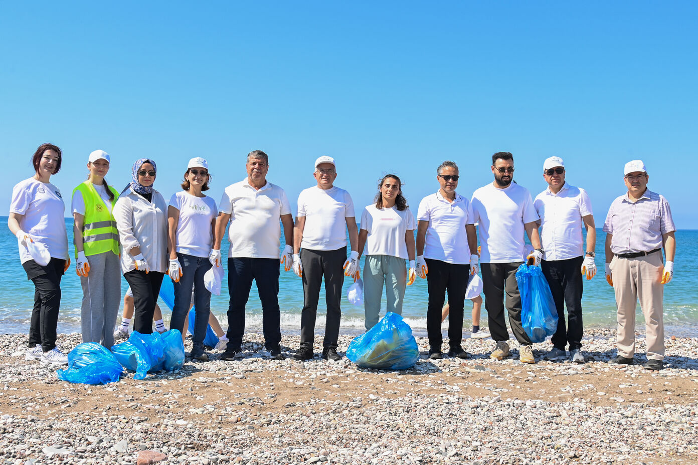 Antalya’nın Adrasan Sahili Tertemiz (9)