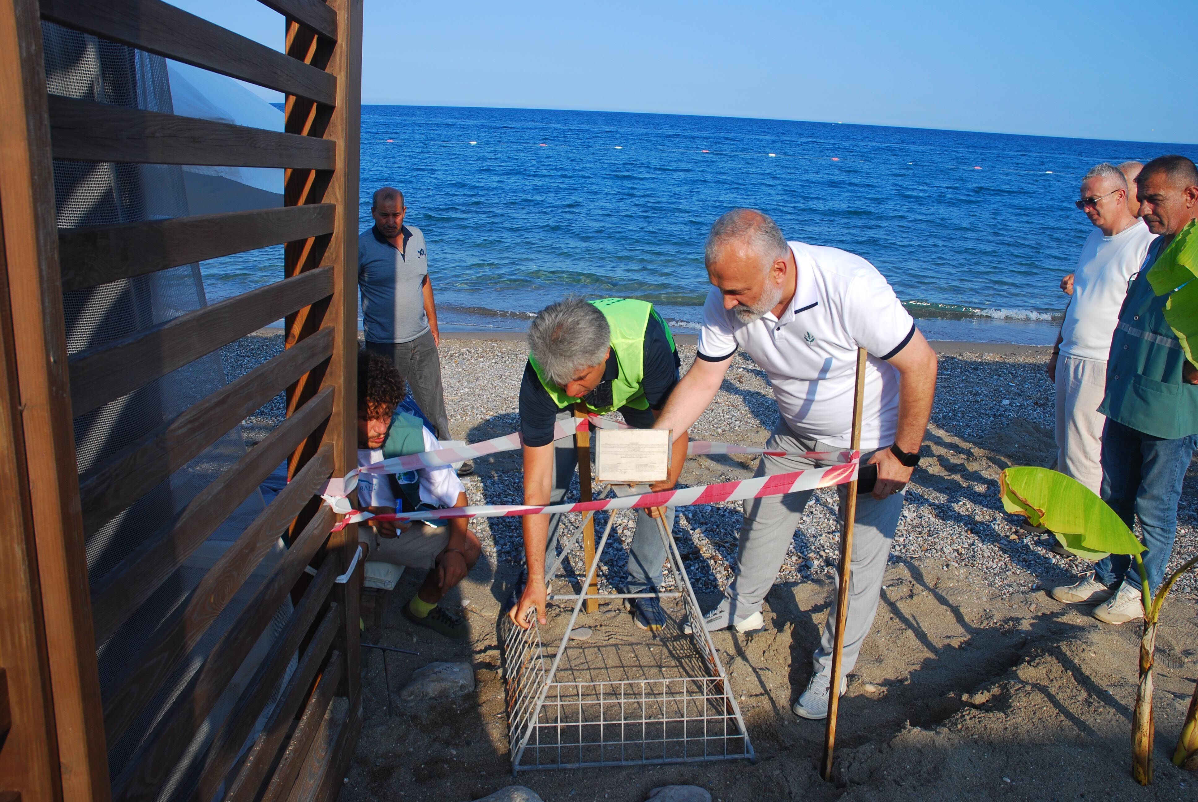 Antalya’nın Bu Sahilline Girişler Yasaklandı (5)