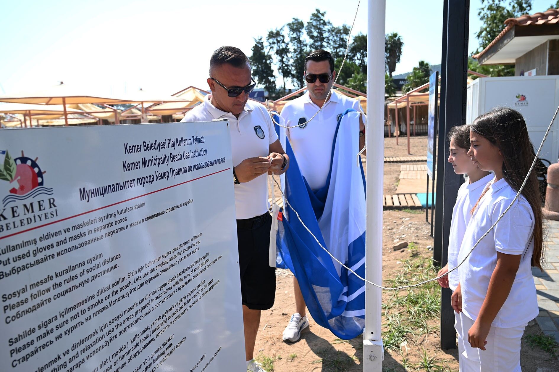 Antalya’nın En Güzel Plajlarına Bayraklar Çekildi (5)