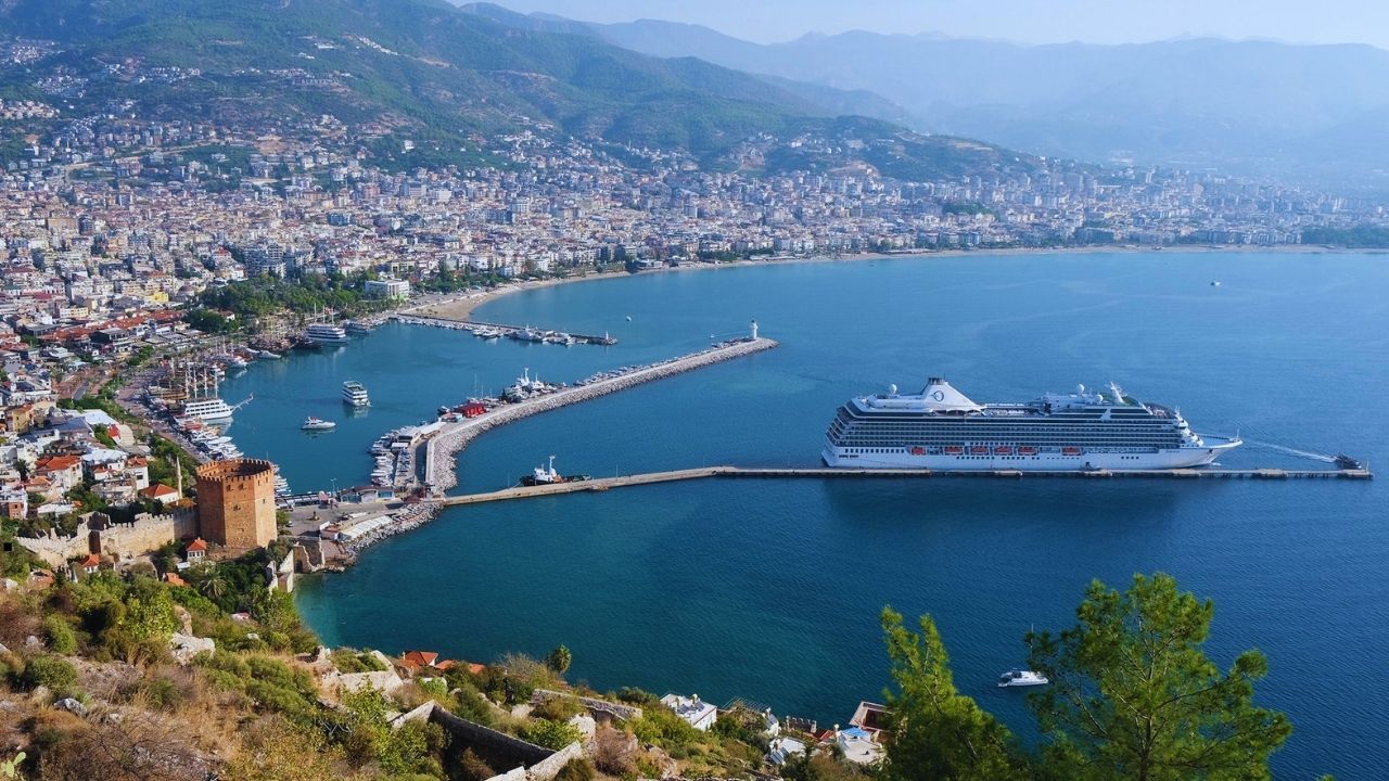 Antalya’nın Yeni Nüfus Haritası Belli Oldu! Ruslar Ve Yabancılar En Çok Nerede Yaşıyor (3)