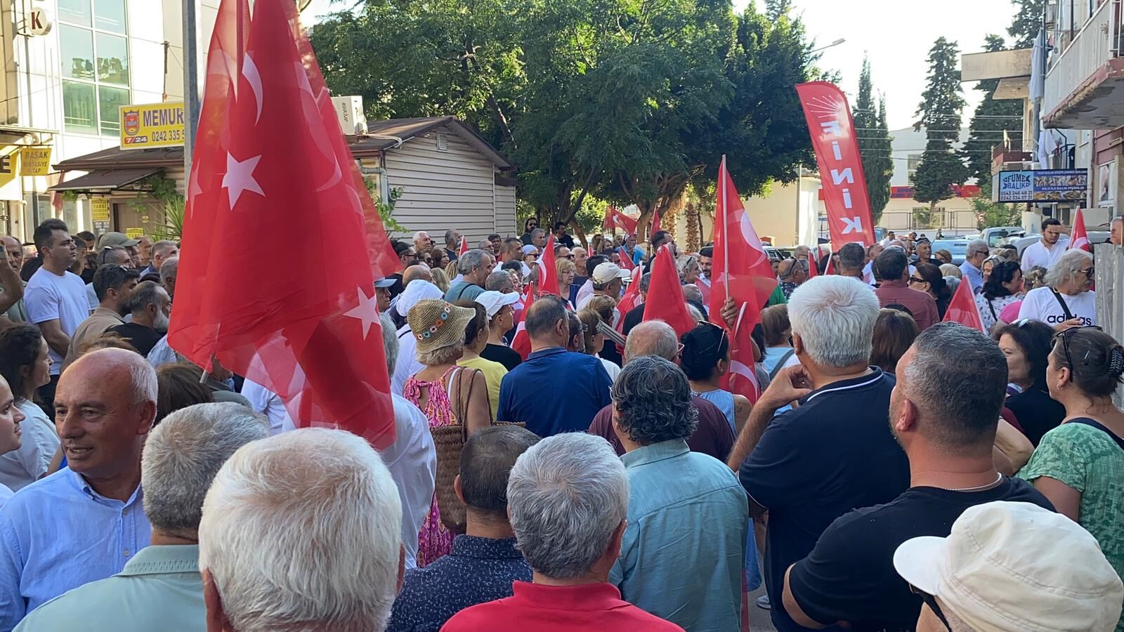 Chp Antalya Nail Kamaci Icin Toplandi (3)