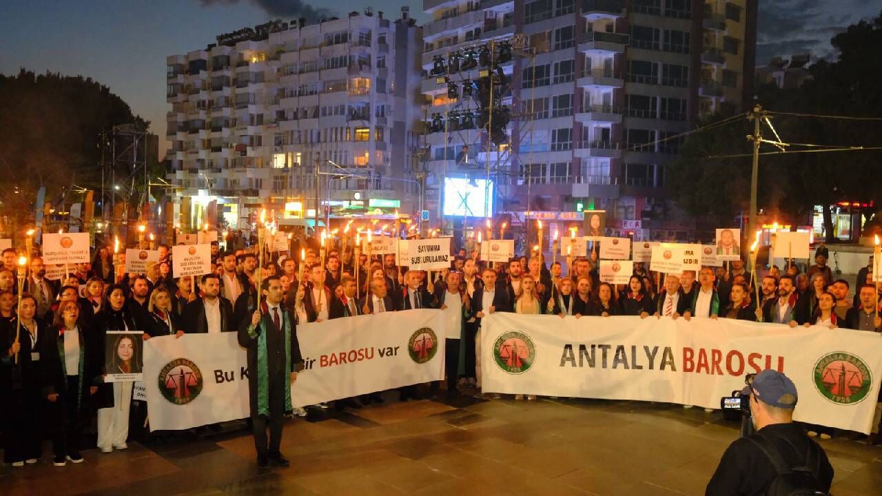 İzmir Barosu’ndaki Soruşturmaya Antalya Barosu’ndan Tepki (1)