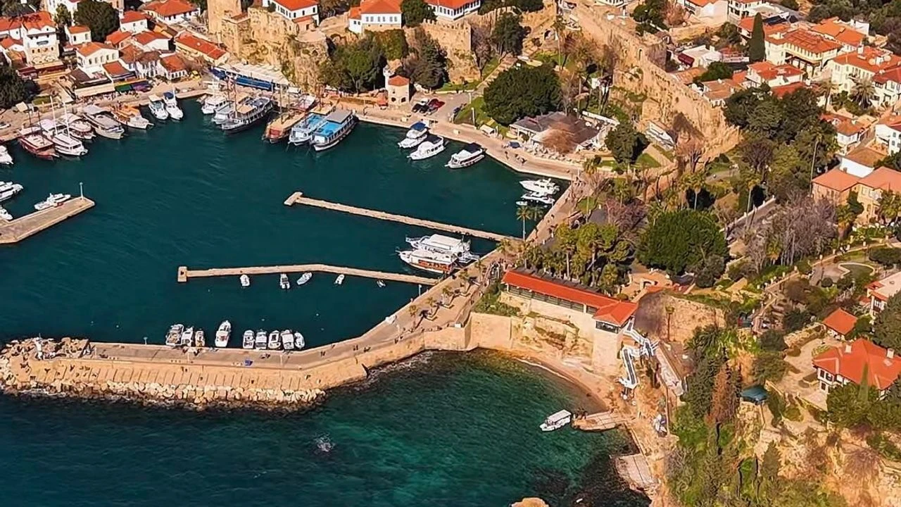 Kaleiçi Yat Limanı Için 20 Milyon Dolarlık Acil Yatırım Çağrısı (2)-1