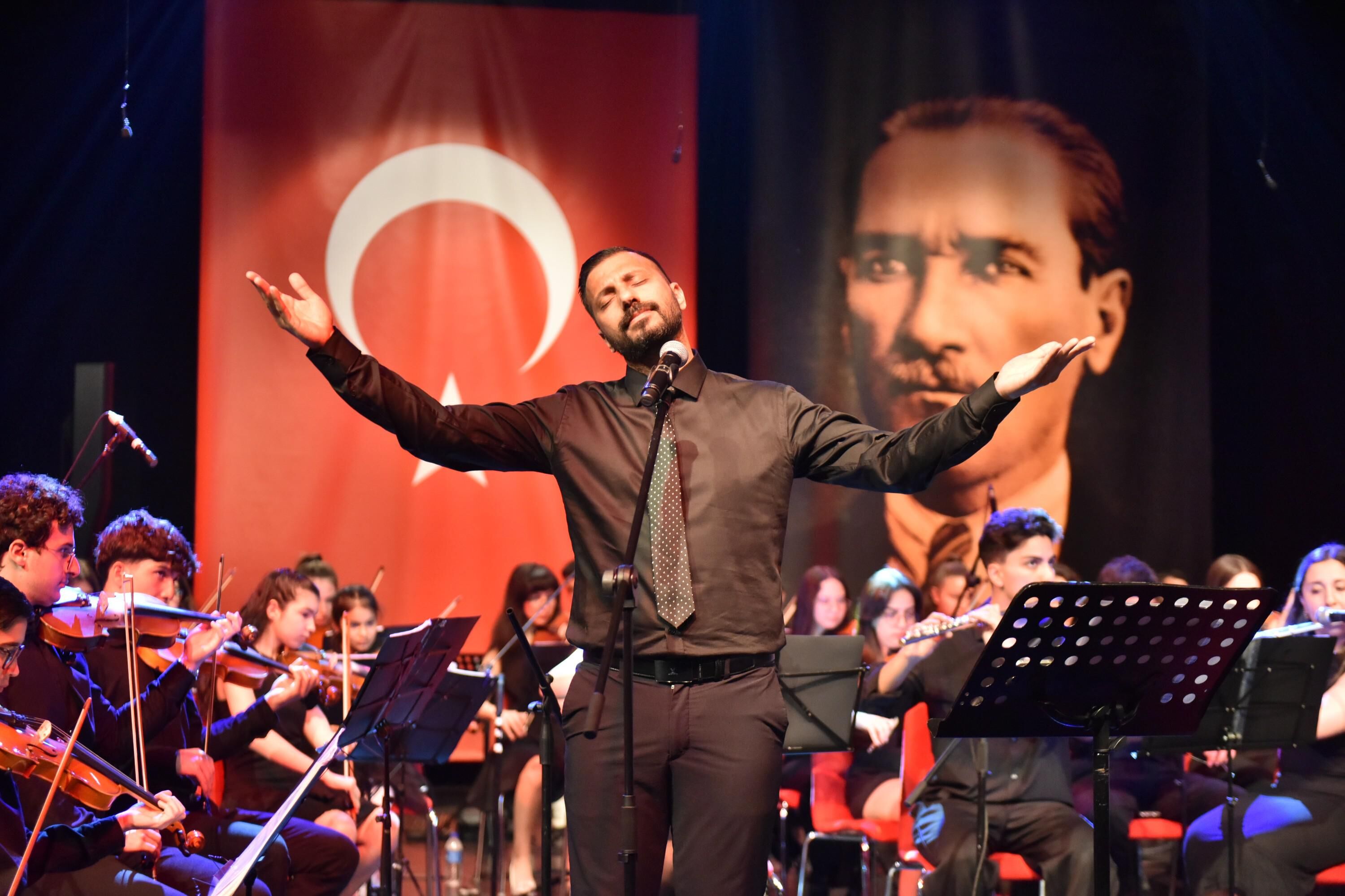 Kepez’de Müziğin Ustaları Ve Genç Yetenekler Aynı Sahnede (1)