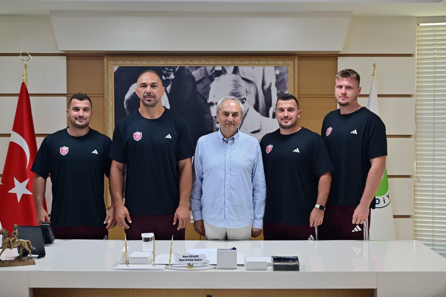 Kepez’in Mega Starı Ali Gürbüz Kırkpınar’a Uğurlandı (4)
