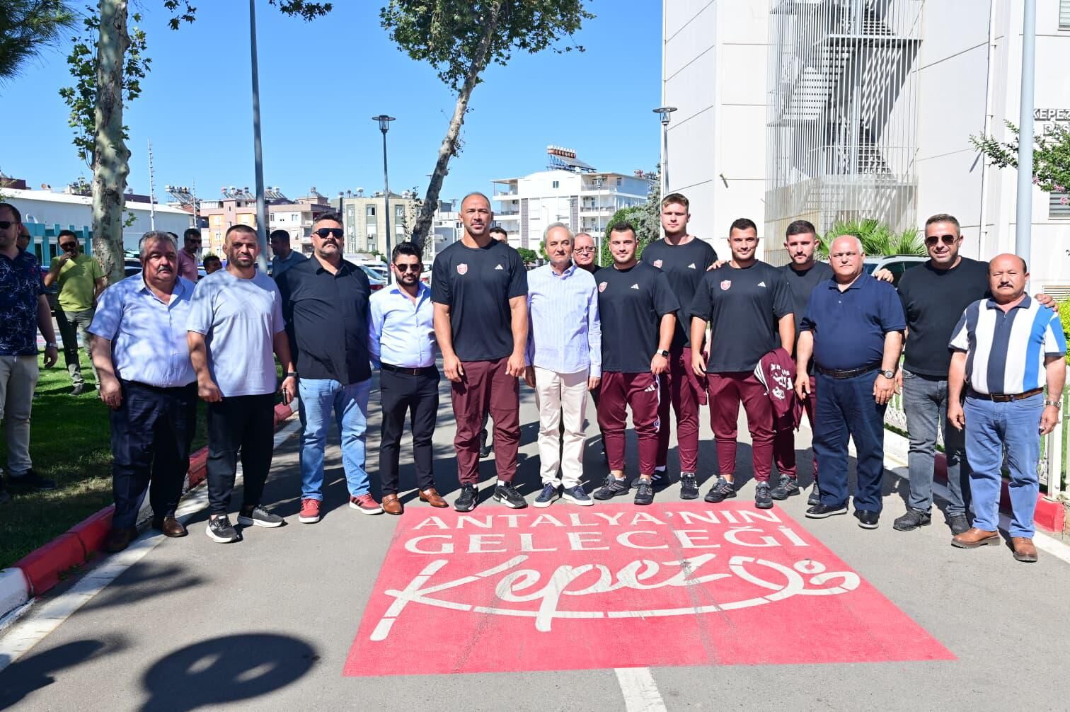 Kepez’in Mega Starı Ali Gürbüz Kırkpınar’a Uğurlandı (5)