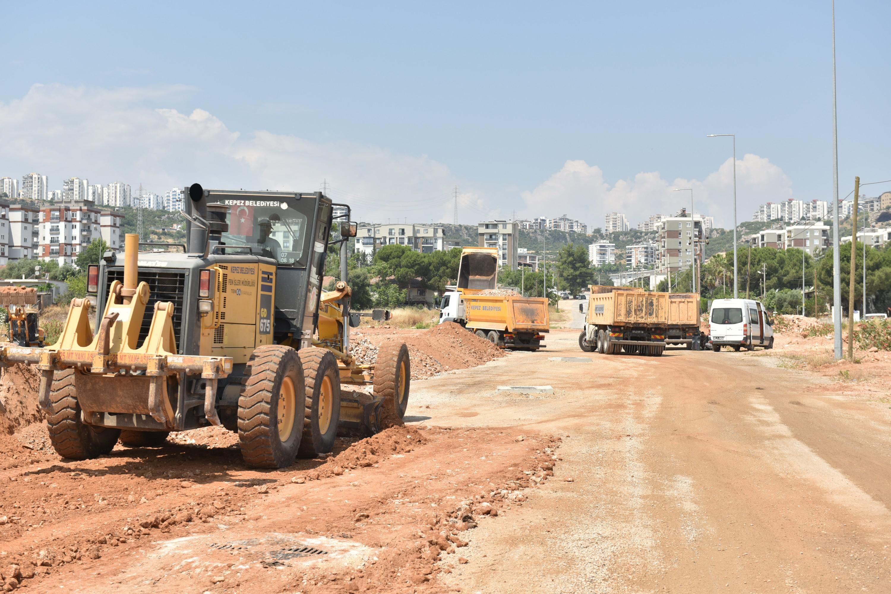 Kepez’in O Mahallesinde Beklenen Yol Çalışması Başladı (6)
