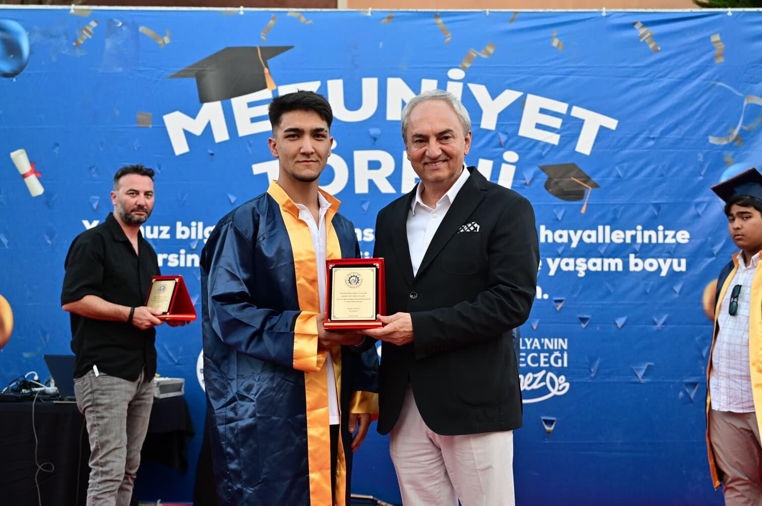Kocagöz’den Gençlere Güven Mesajı (1)