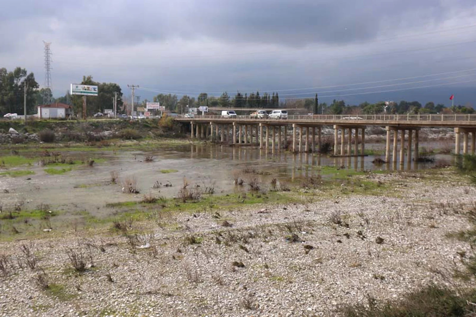 Konyaaltı Kıyıları Için Kritik Uyarı! Antalya Valiliği’nin Projesi Riski Artırabilir (2)