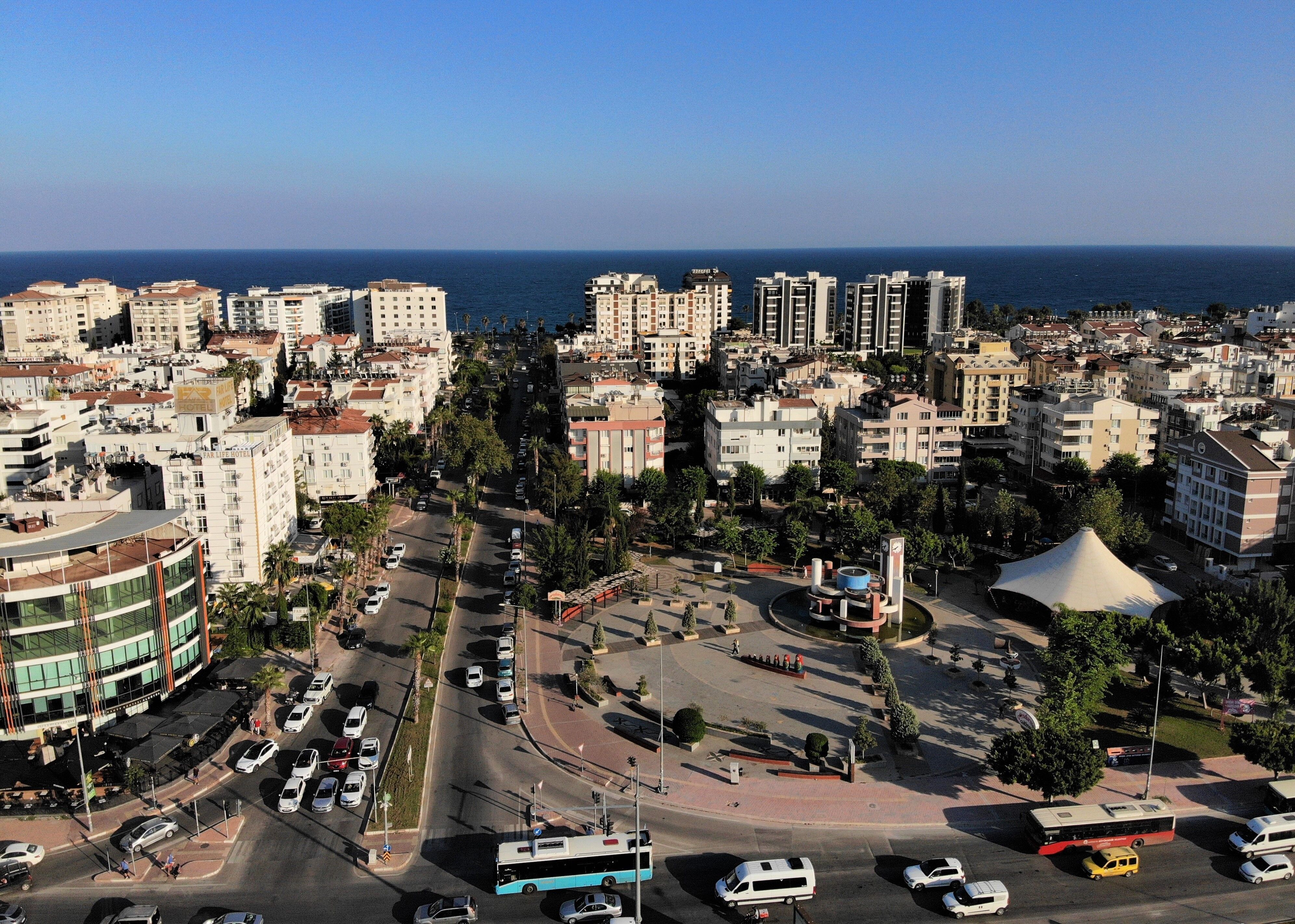 Lüks Rezidansta Aidat Krizi Mahkemeye Taşındı (4)