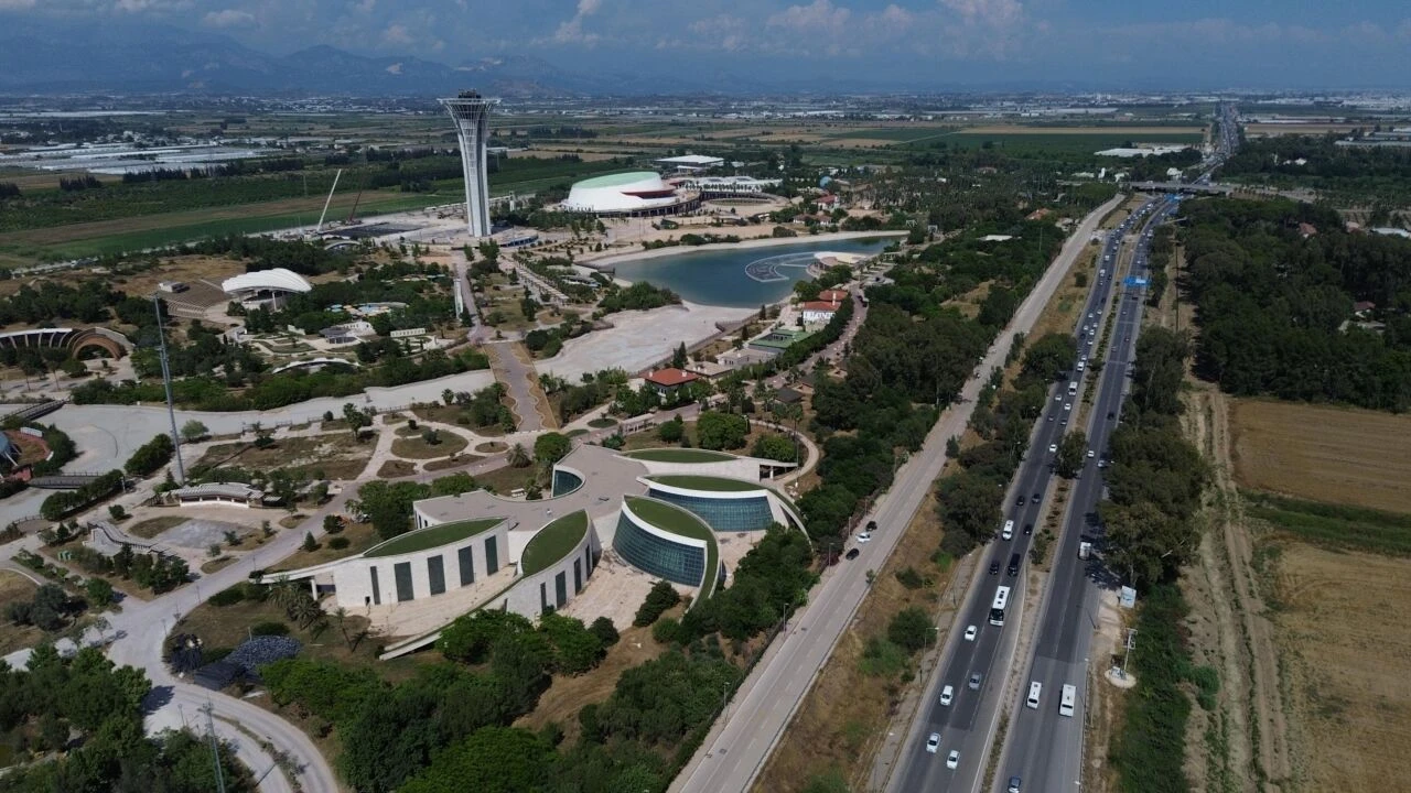 Menderes Türel Nedenini Açıkladı Antalyalılar Rest Çekti (1)