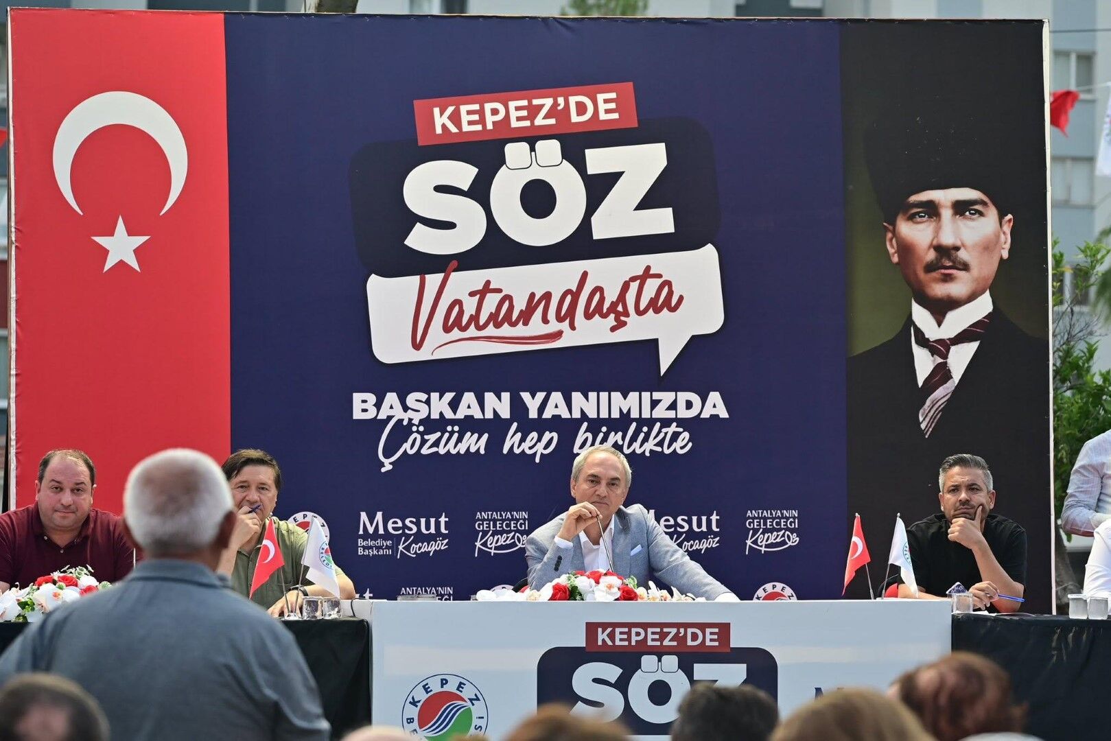 Mesut Kocagöz Sözü Halka Bıraktı (2)