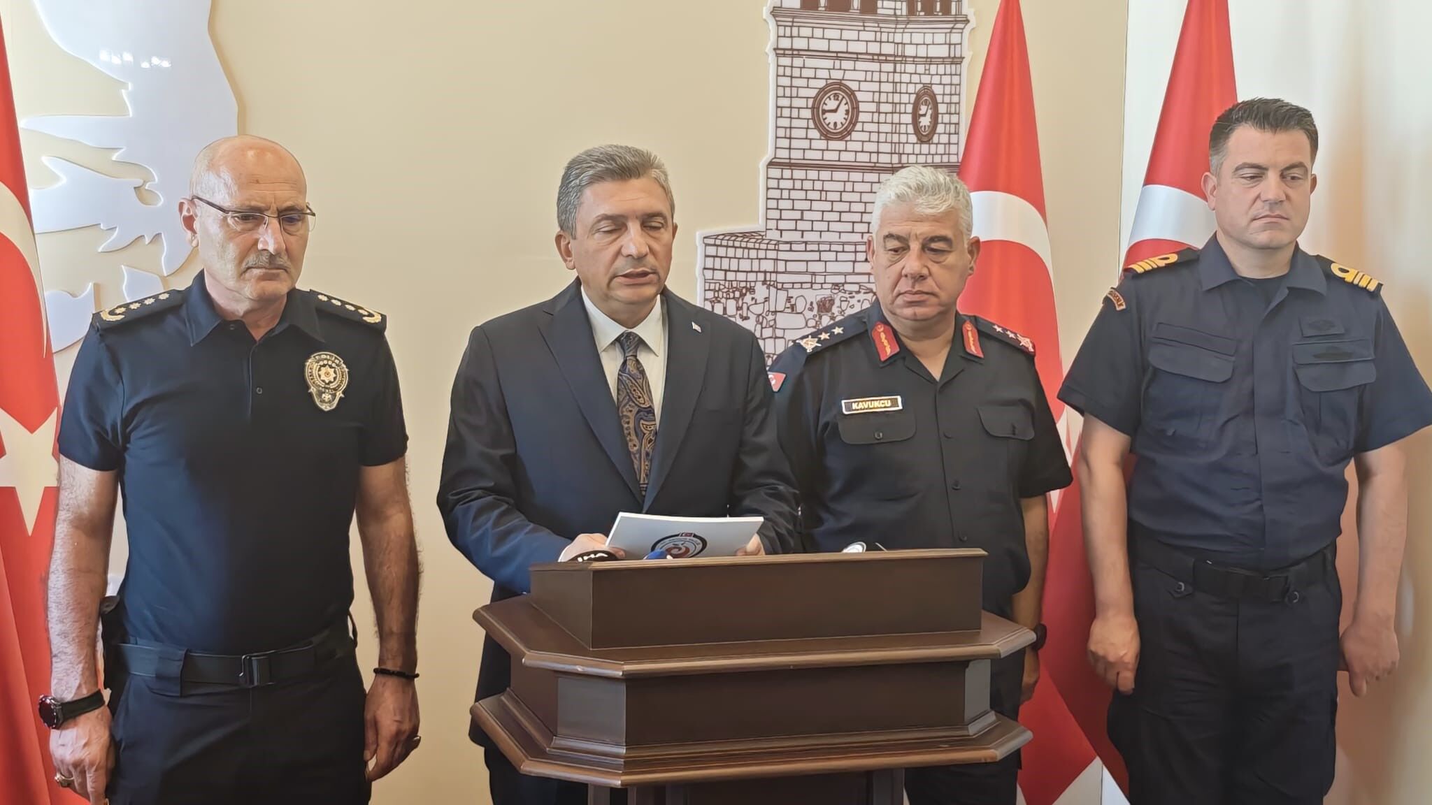 Otokaç Saldırısında 13 Gözaltı! Antalya Valiliği’nden Açıklama (1)