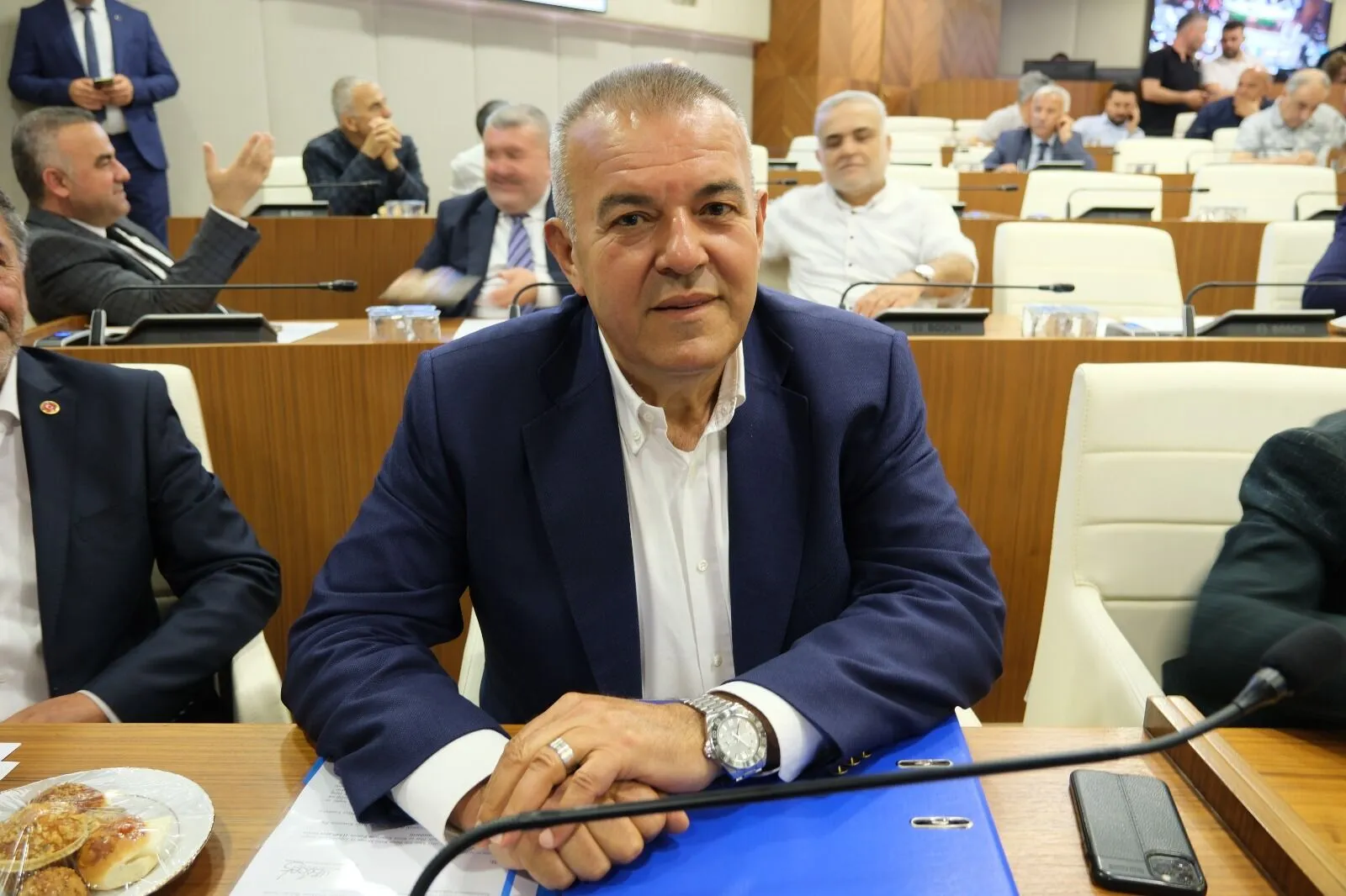 Selçuk Senirli Kimdir