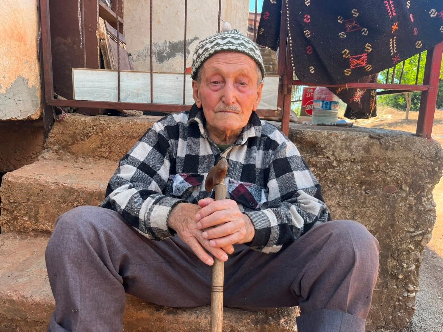 Üç Evladını Toprağa Verdi, Asırlık Ömrünü Doğayla Iç Içe Sürdürdü (7)