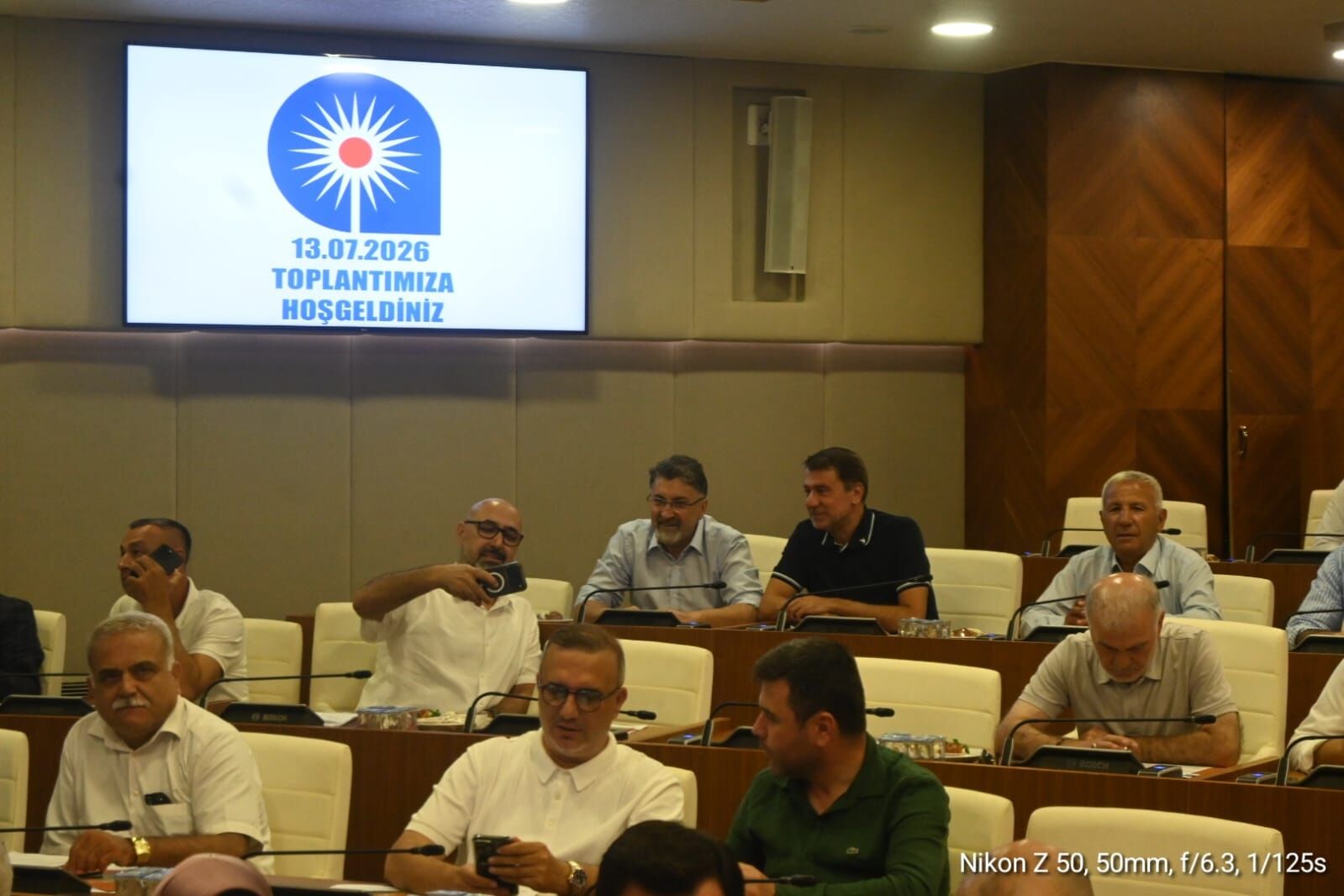 Ak Parti’ye Geçen Kadir Kumbul Ilk Kez Mecliste (2)