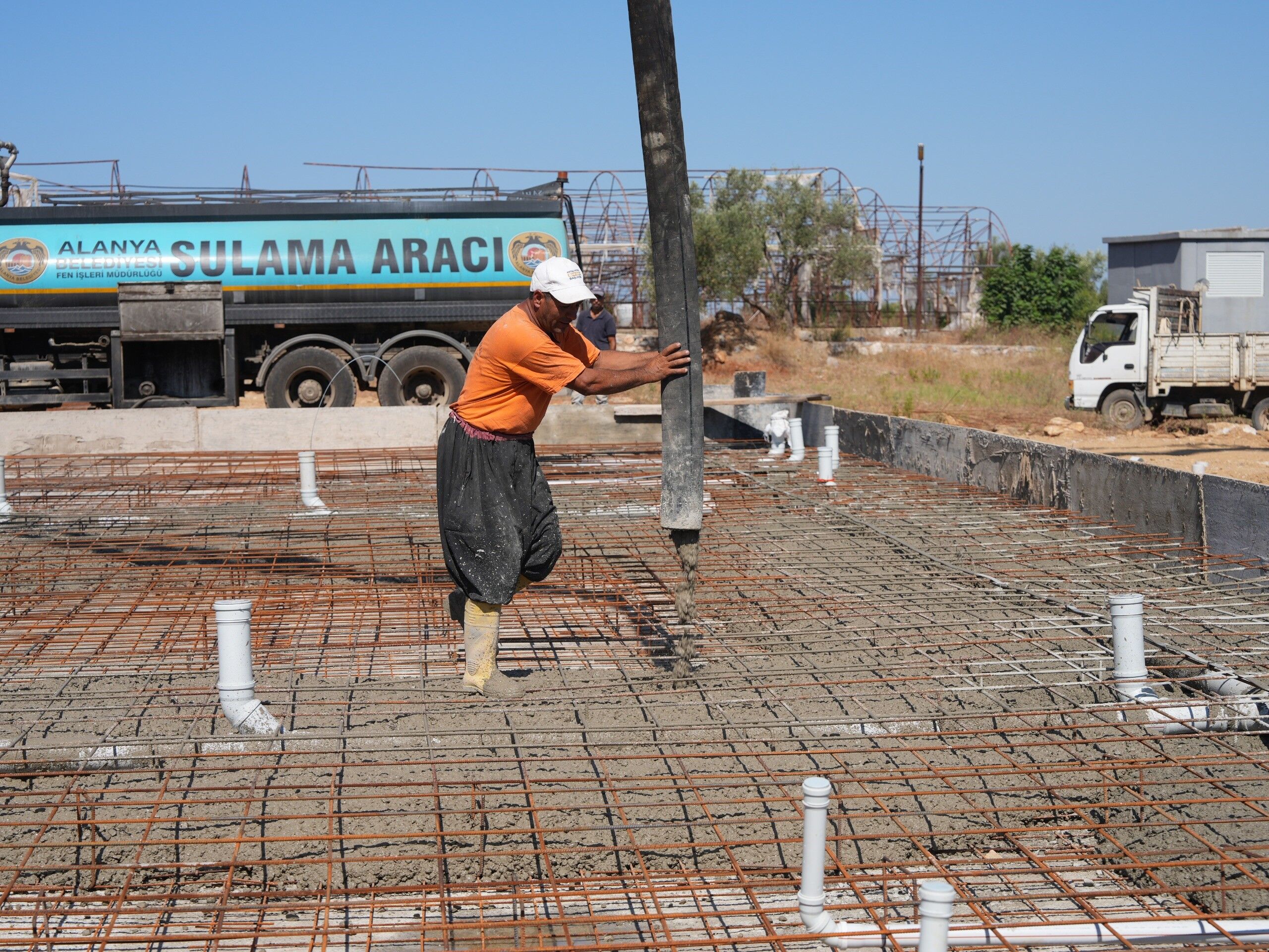 Alanya’da Merakla Beklenen Çok Amaçlı Yaşam Alanının Temeli Atıldı (3)