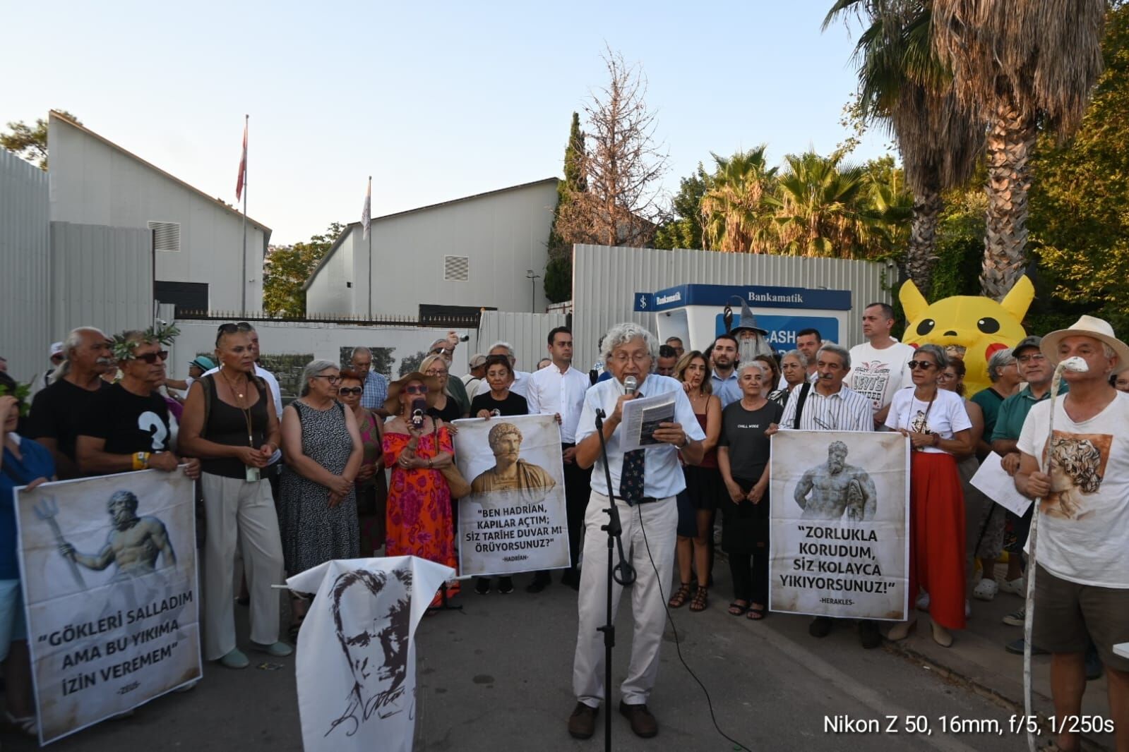 Antalya Arkeoloji Muzesinin Yikiminin Yildonumunde Hesap Soruldu (1)-1