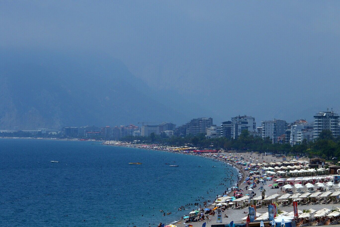 Antalya Bulutlara Teslim Oldu (5)