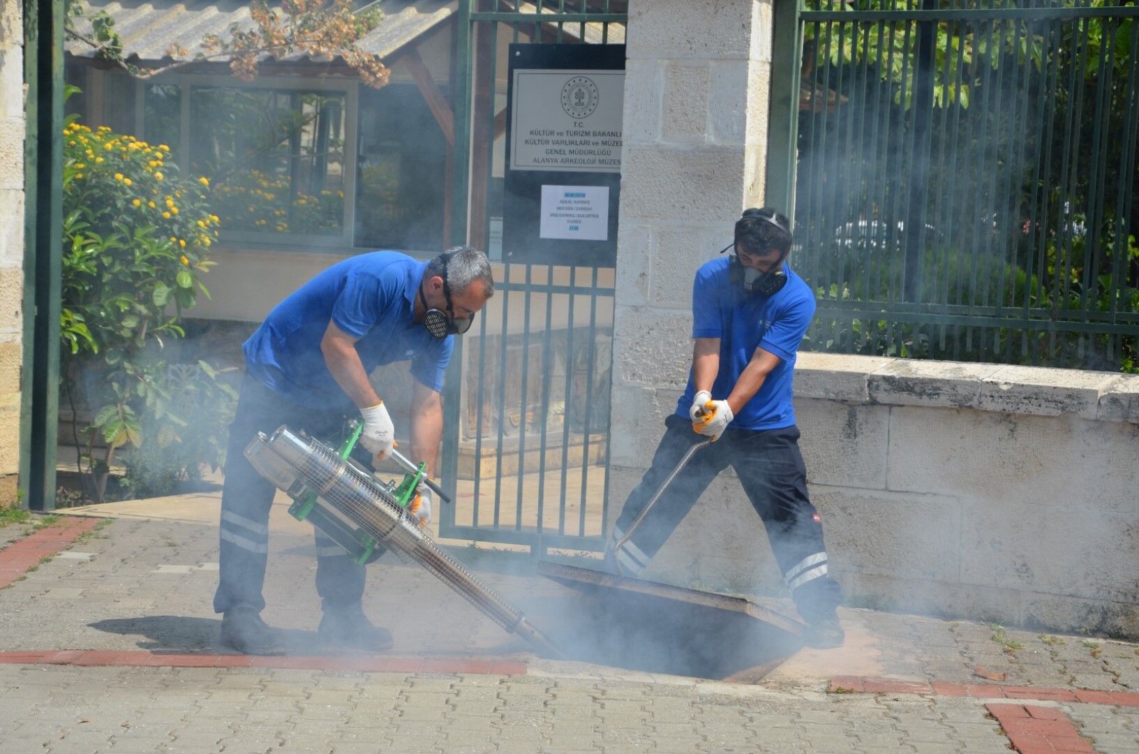 Antalya Büyükşehir Belediyesi’nden 4 Koldan Sivrisinek Mücadelesi (1)