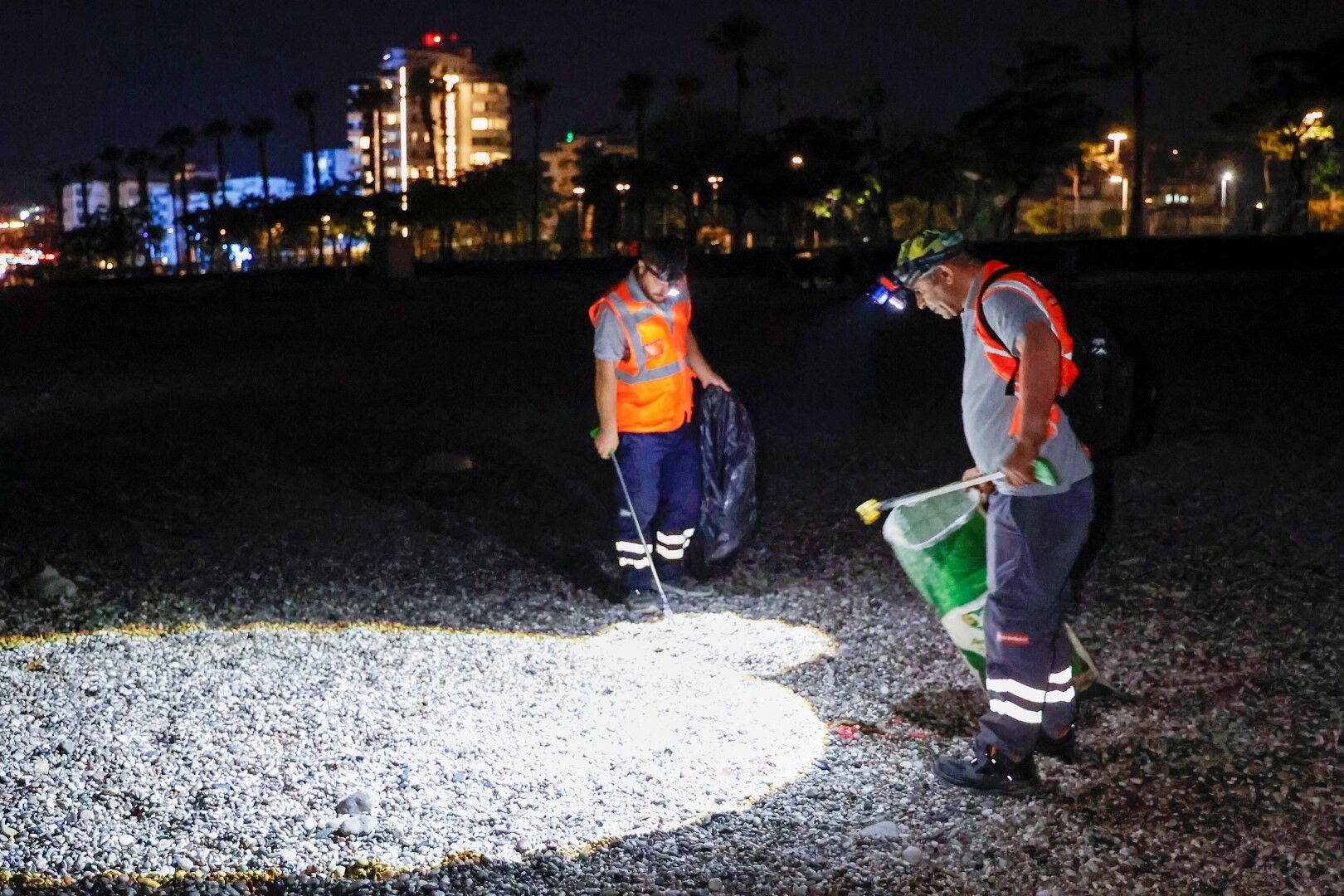 Antalya Büyükşehir Belediyesi’nden Detaylı Temizlik (3)