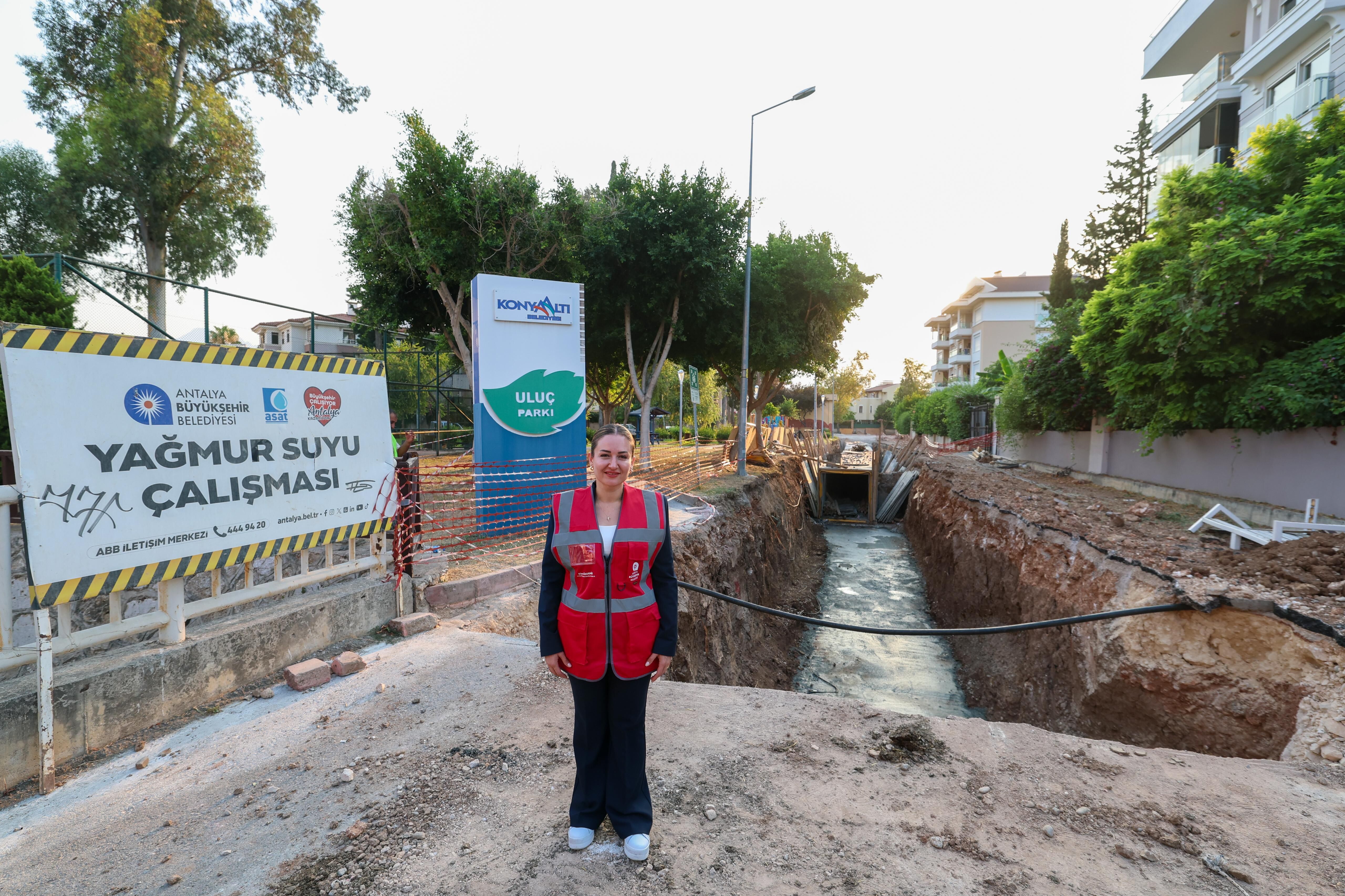Antalya Büyükşehir Belediyesi’nin Altyapı Çalışmaları Inceleme Altında (2)