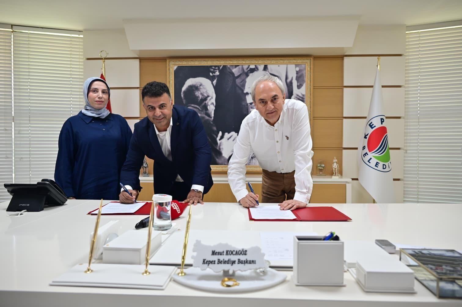Antalya Halkını Rahatlatacak Taziye Ve Semt Evi Için Protokol Imzalandı (5)