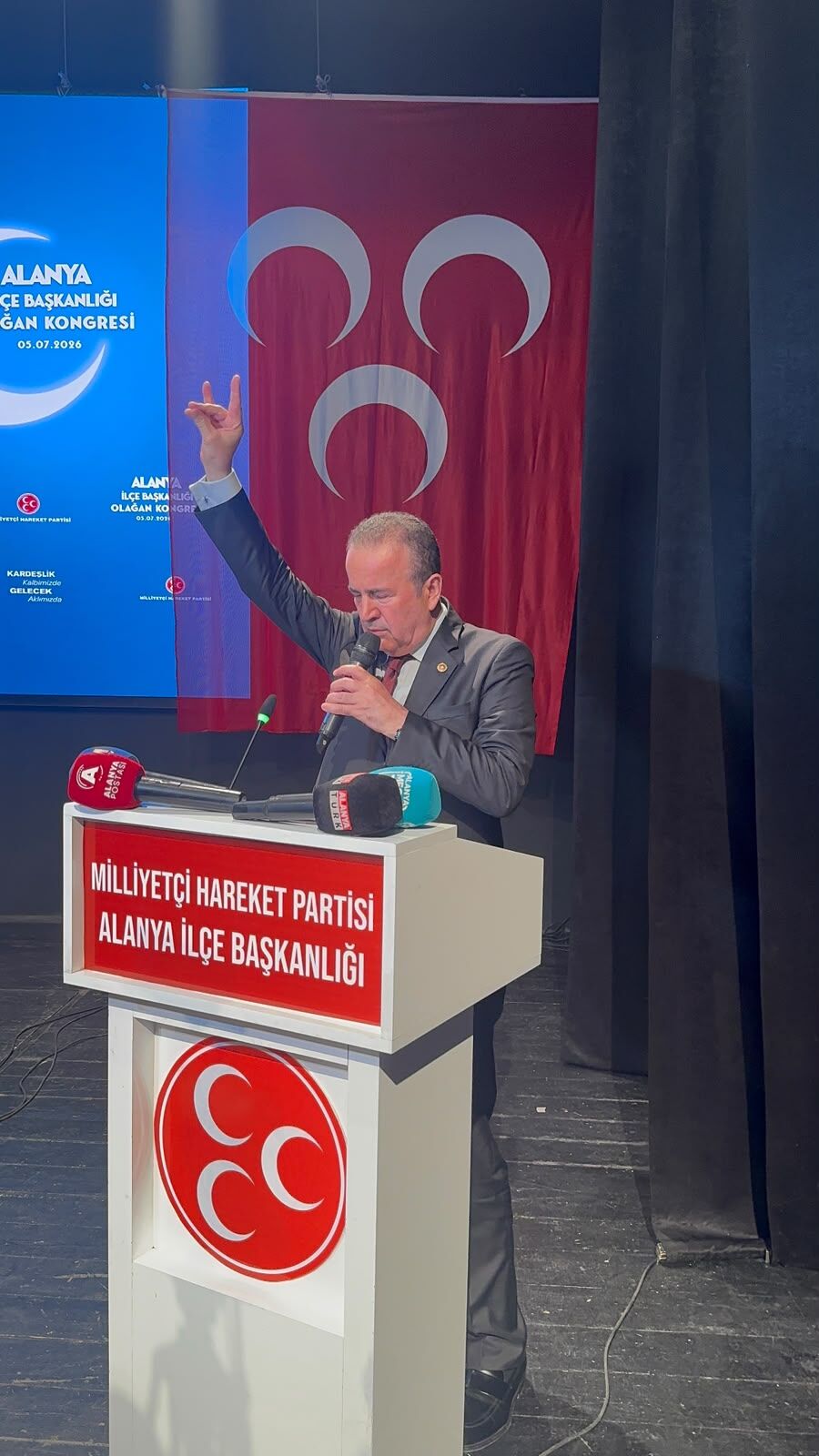 Antalya Mhp’de Olağan Kongre Hareketliliği (2)