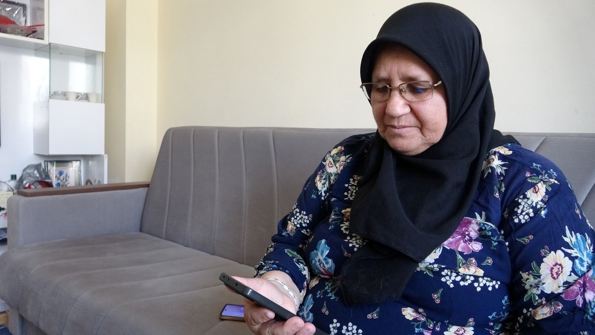 Antalya’da Annesini Gördü Dolandırıcıların Planını Bozdu (4)