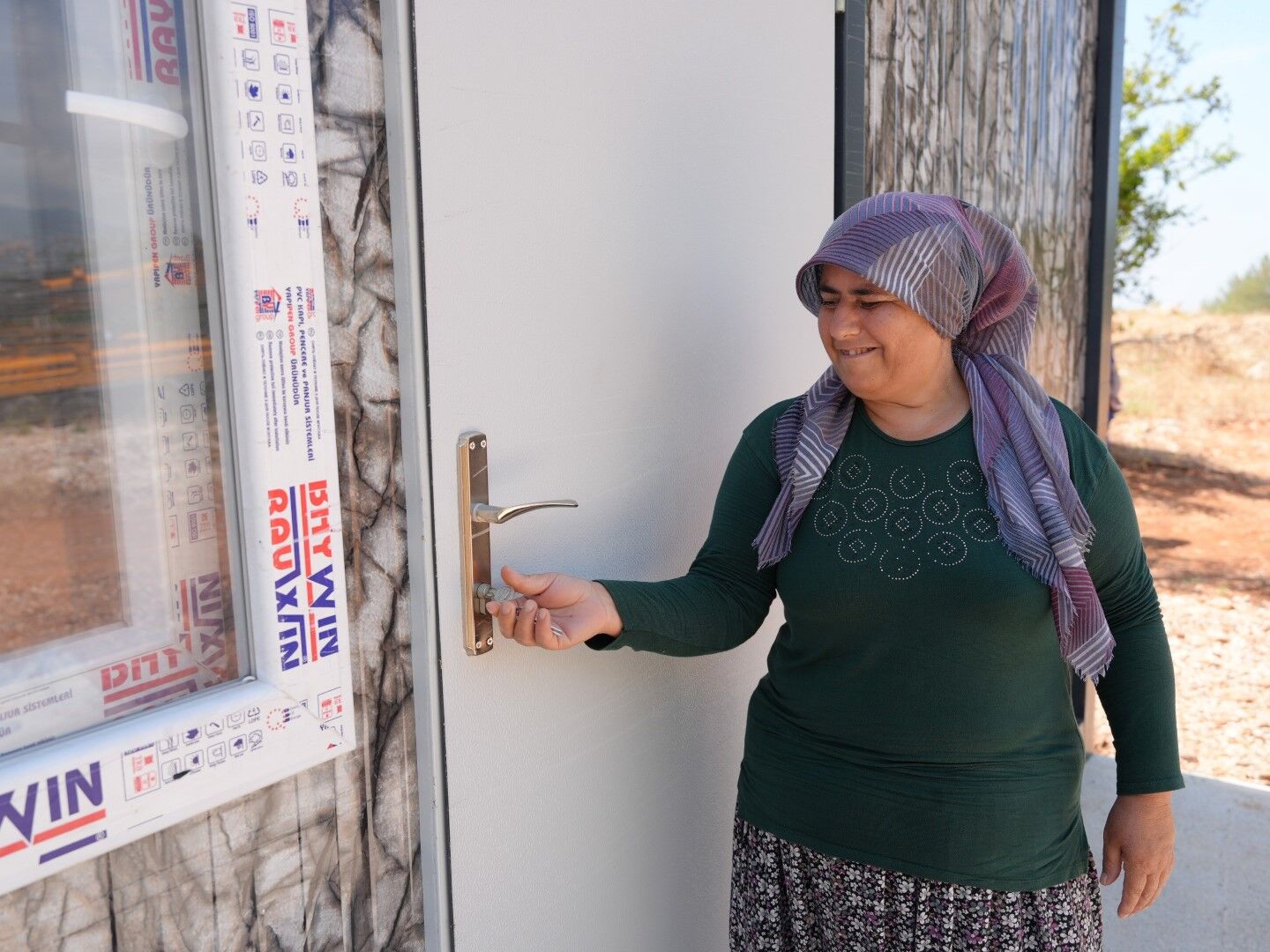 Antalya’da Attığı Iyilik Adımları Eve Dönüştü (4)