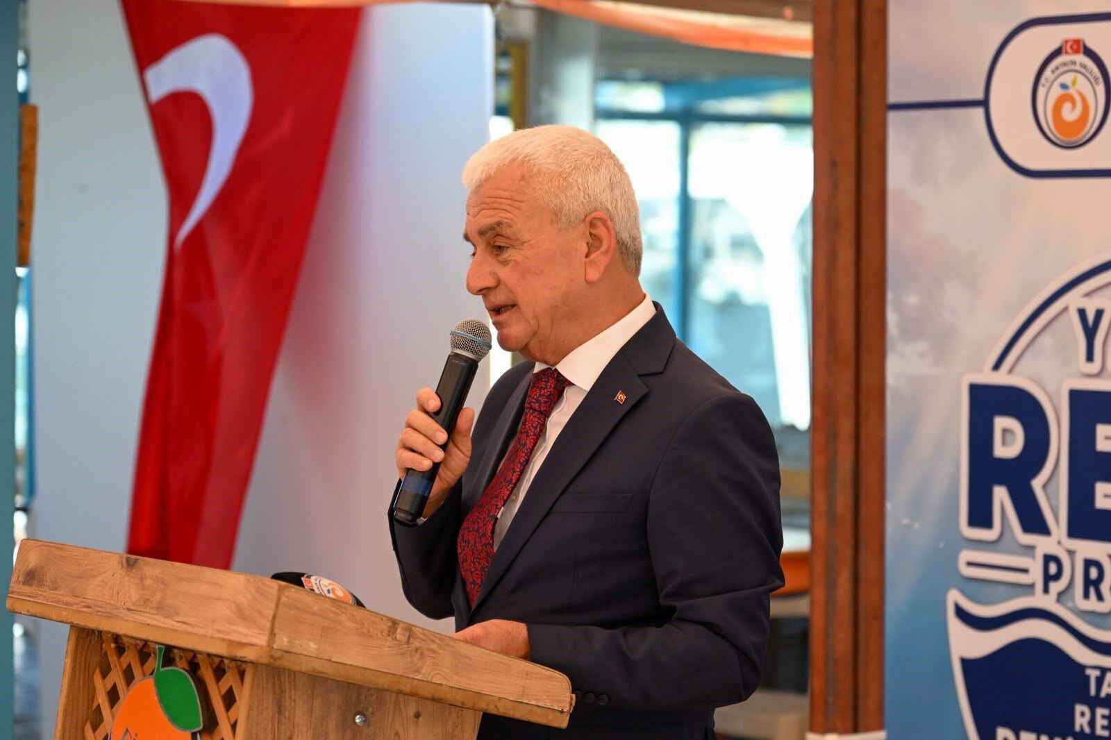 Antalya’da Mavi Akdeniz Için 50 Yapay Resif Denize Indirildi (6)