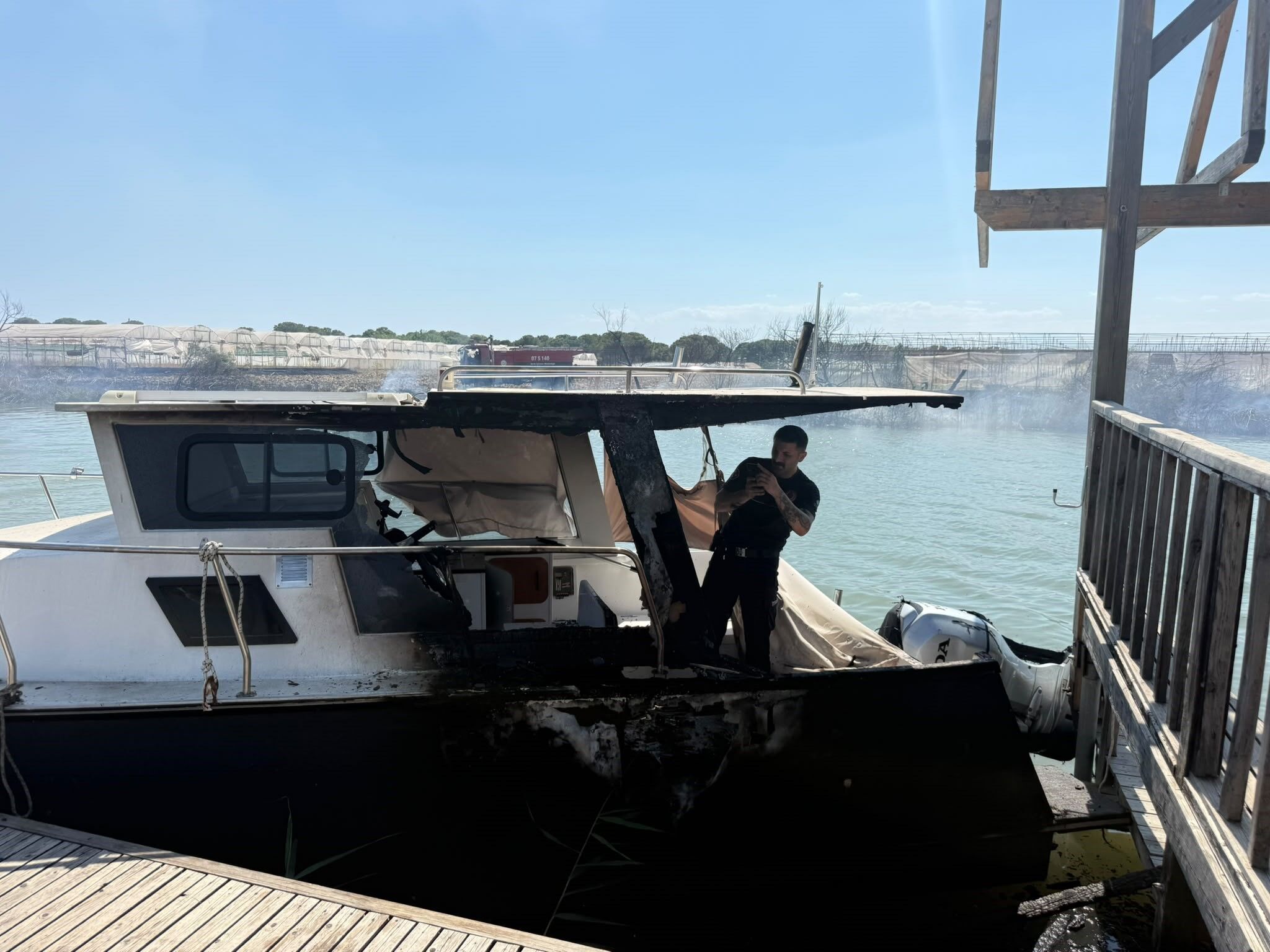Antalya’da Milyonluk Tekne Ve Iskele Alevlere Teslim Oldu (5)
