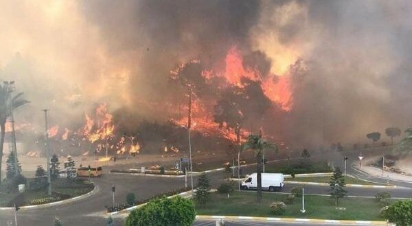 Antalya’da Orman Yangınlarını Önlemek Için Yoğun Mesai (2)