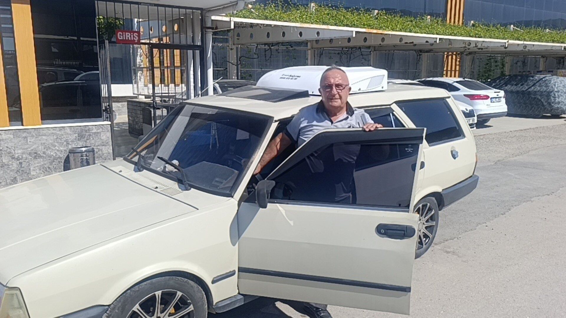 Antalya’da Sıcak Bunalttı 1988 Model Kartal'a Otobüs Kliması Taktırdı (1)