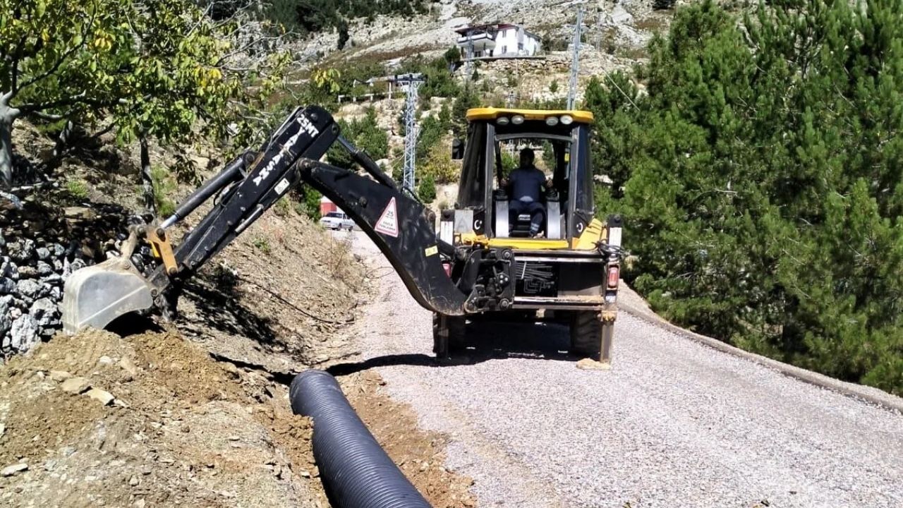 Antalya’da Skandal! Vatandaşlar Köyü Boşalttı (3)